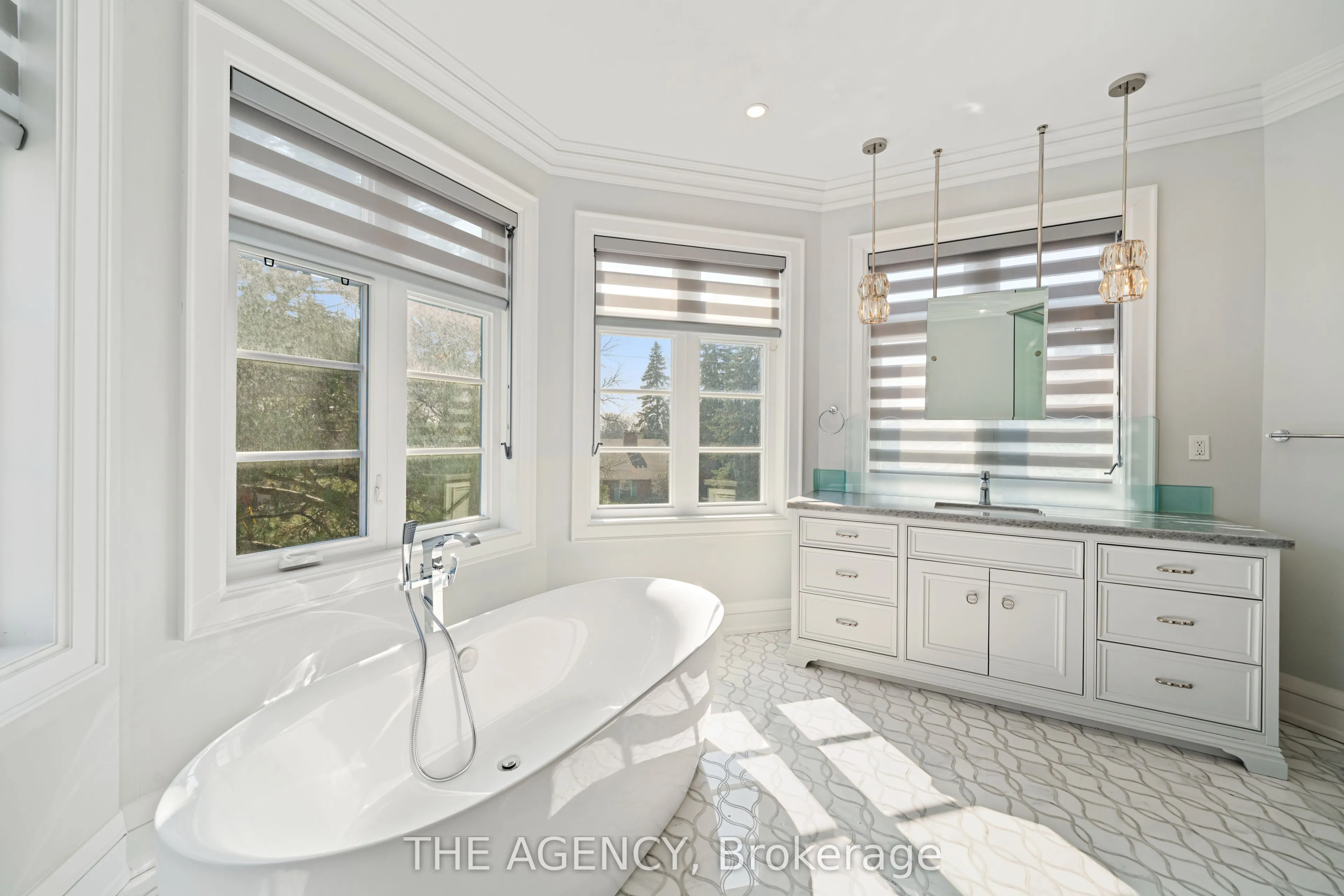 18 Suncrest Drive