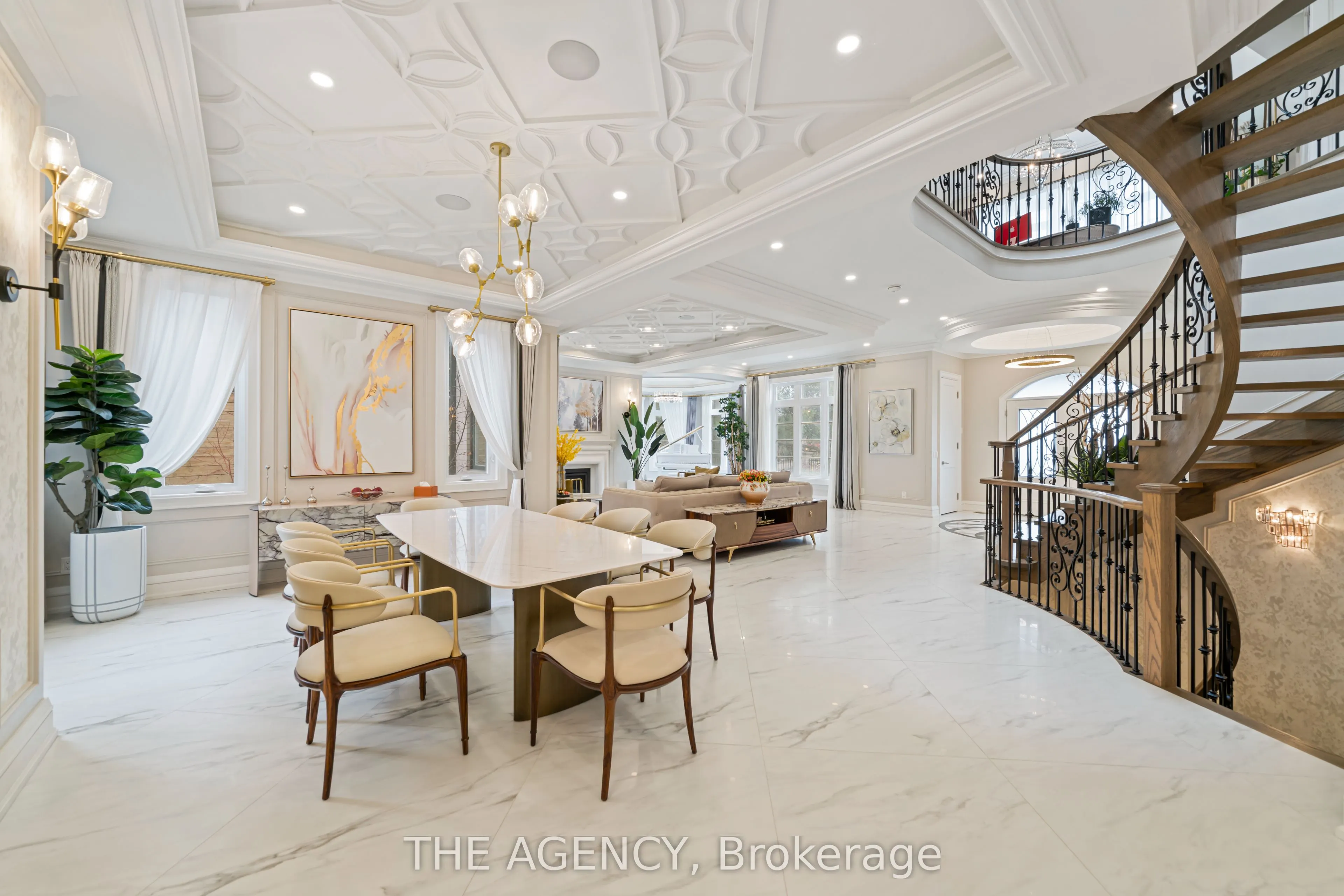 18 Suncrest Drive