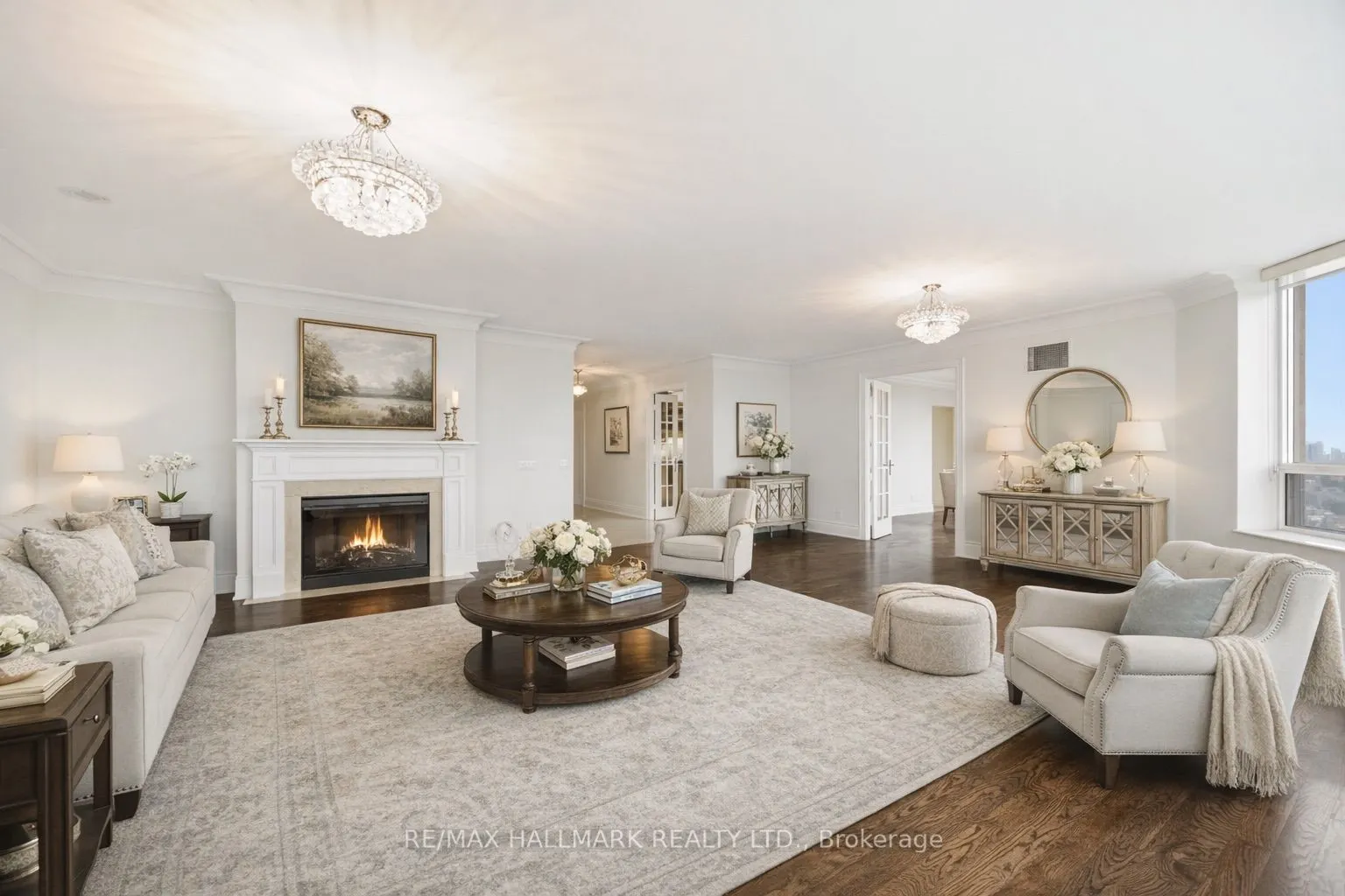 80 Harrison Garden Boulevard #1821