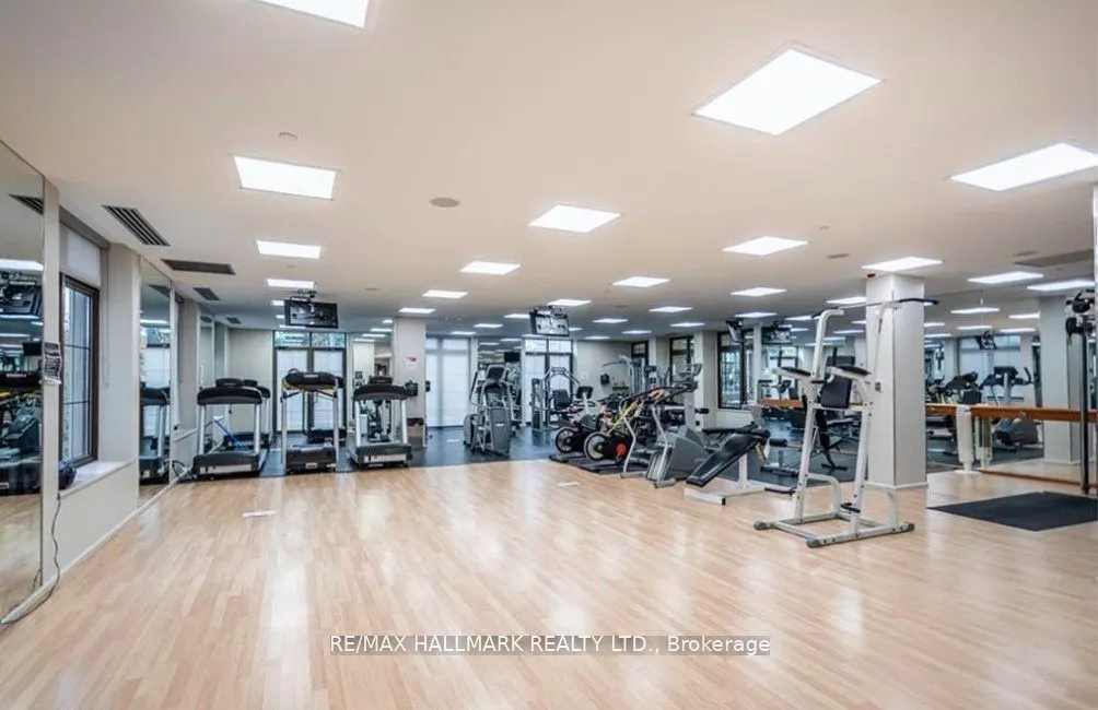 80 Harrison Garden Boulevard #1821
