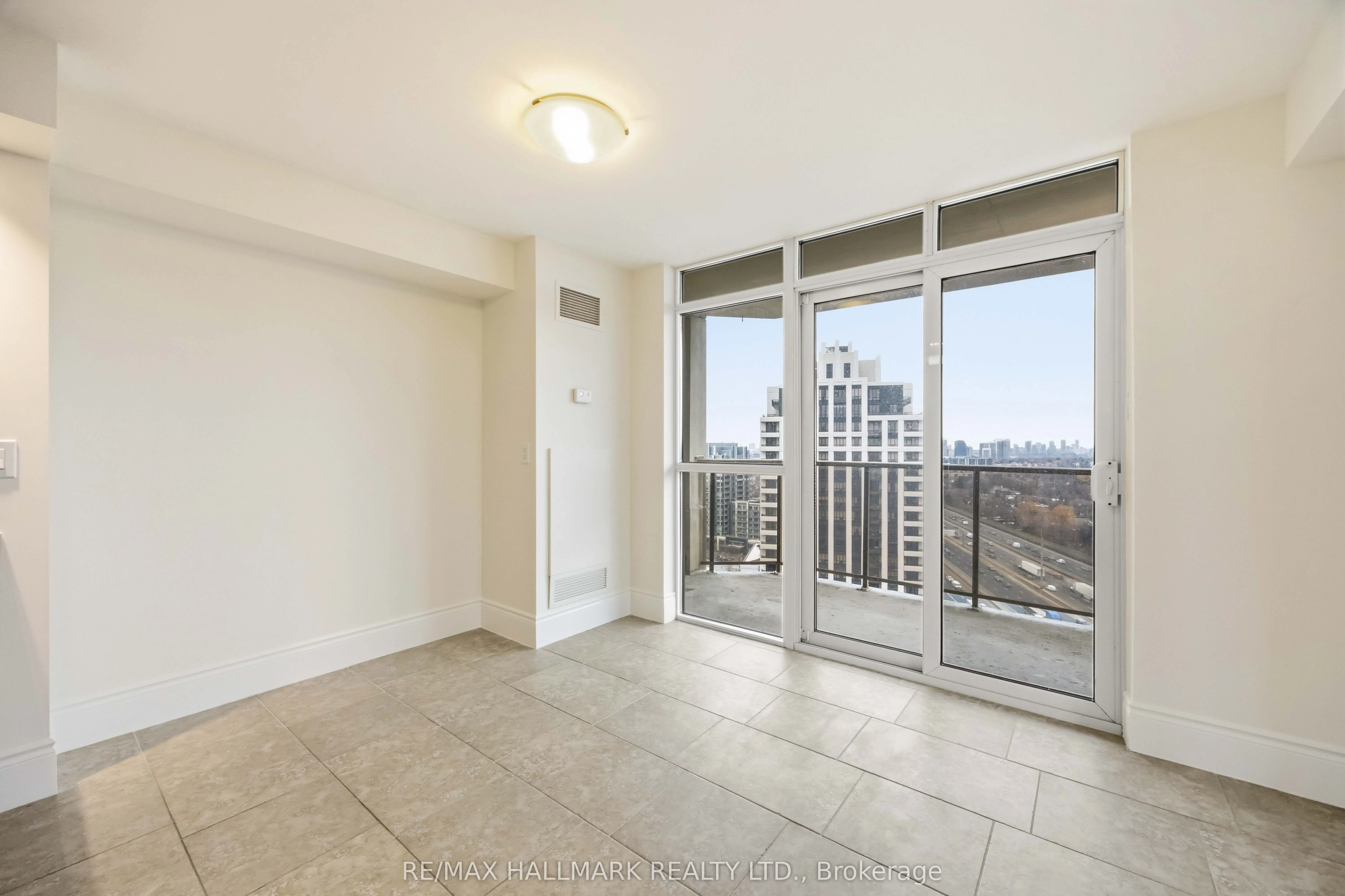 80 Harrison Garden Boulevard #1821