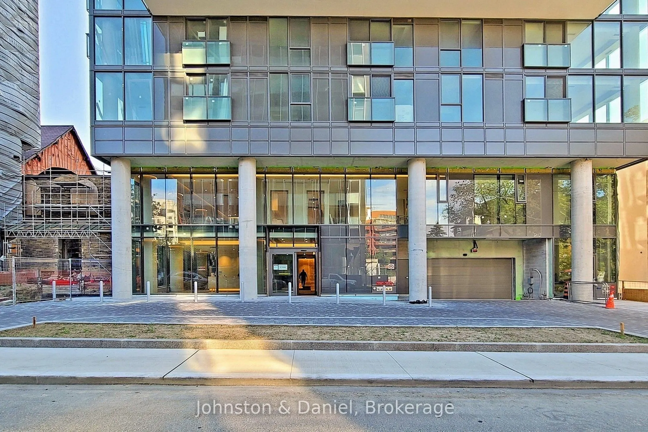 99 Foxbar Road #311