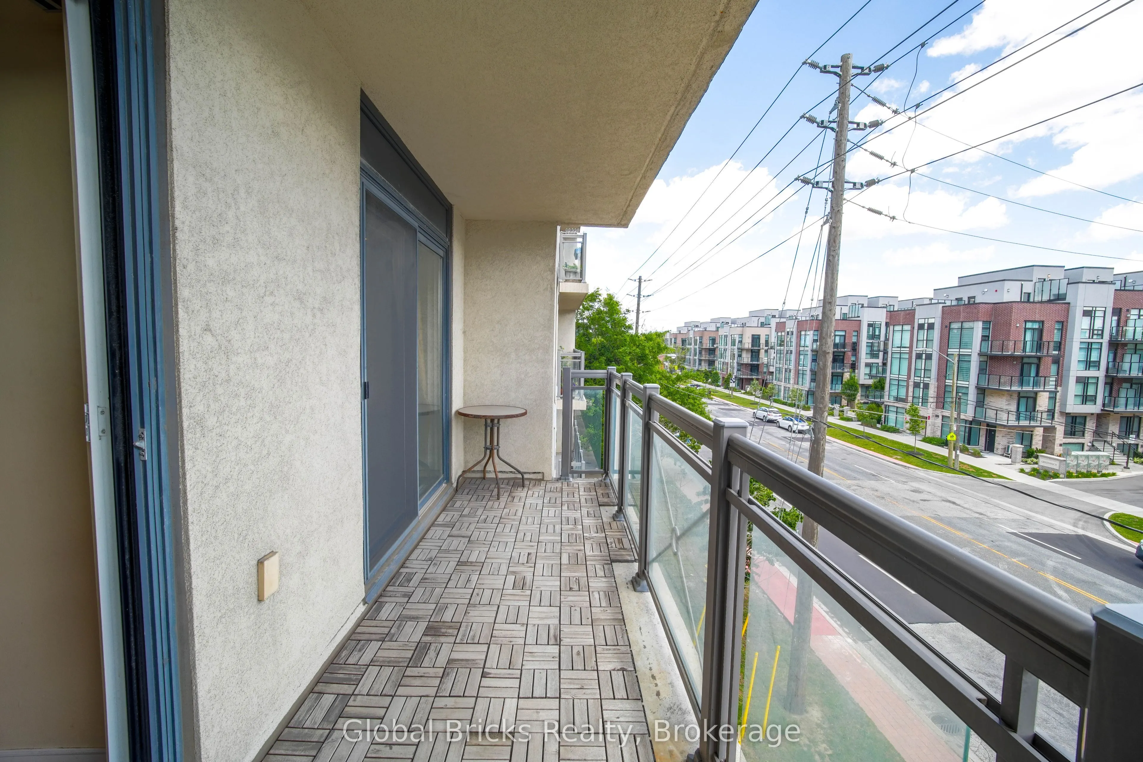 872 Sheppard Avenue W #308