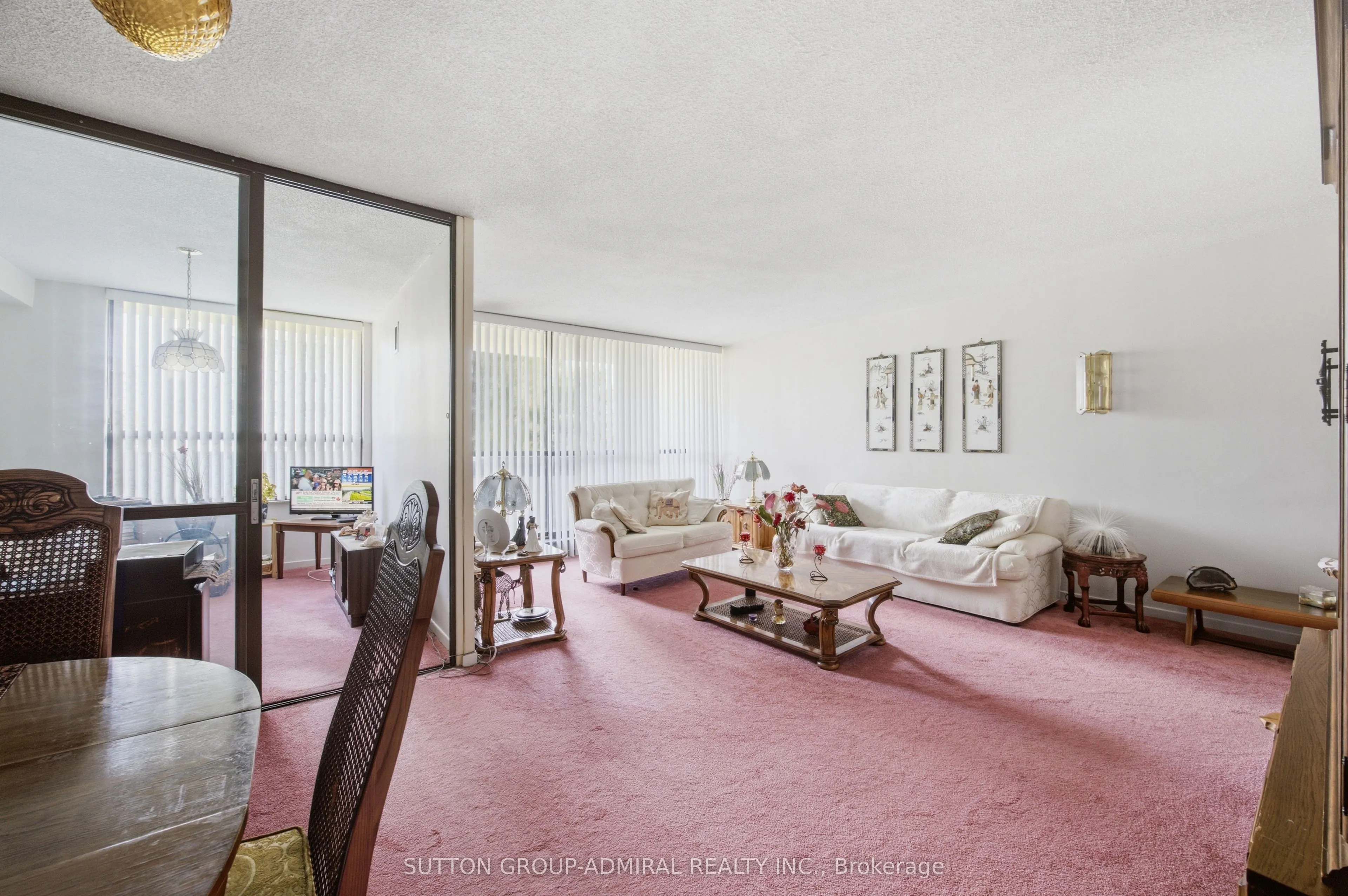 100 Canyon Avenue #404