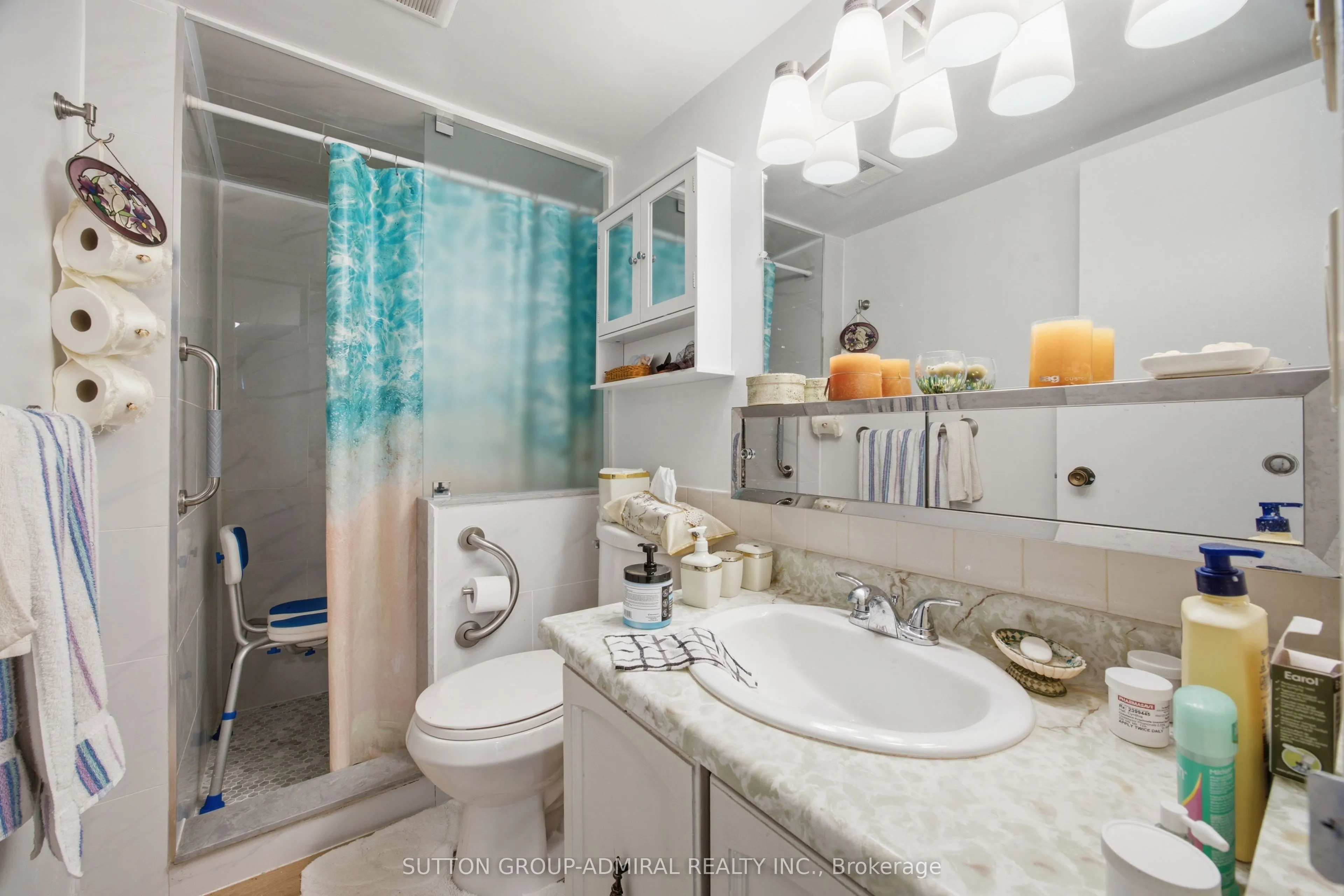 100 Canyon Avenue #404