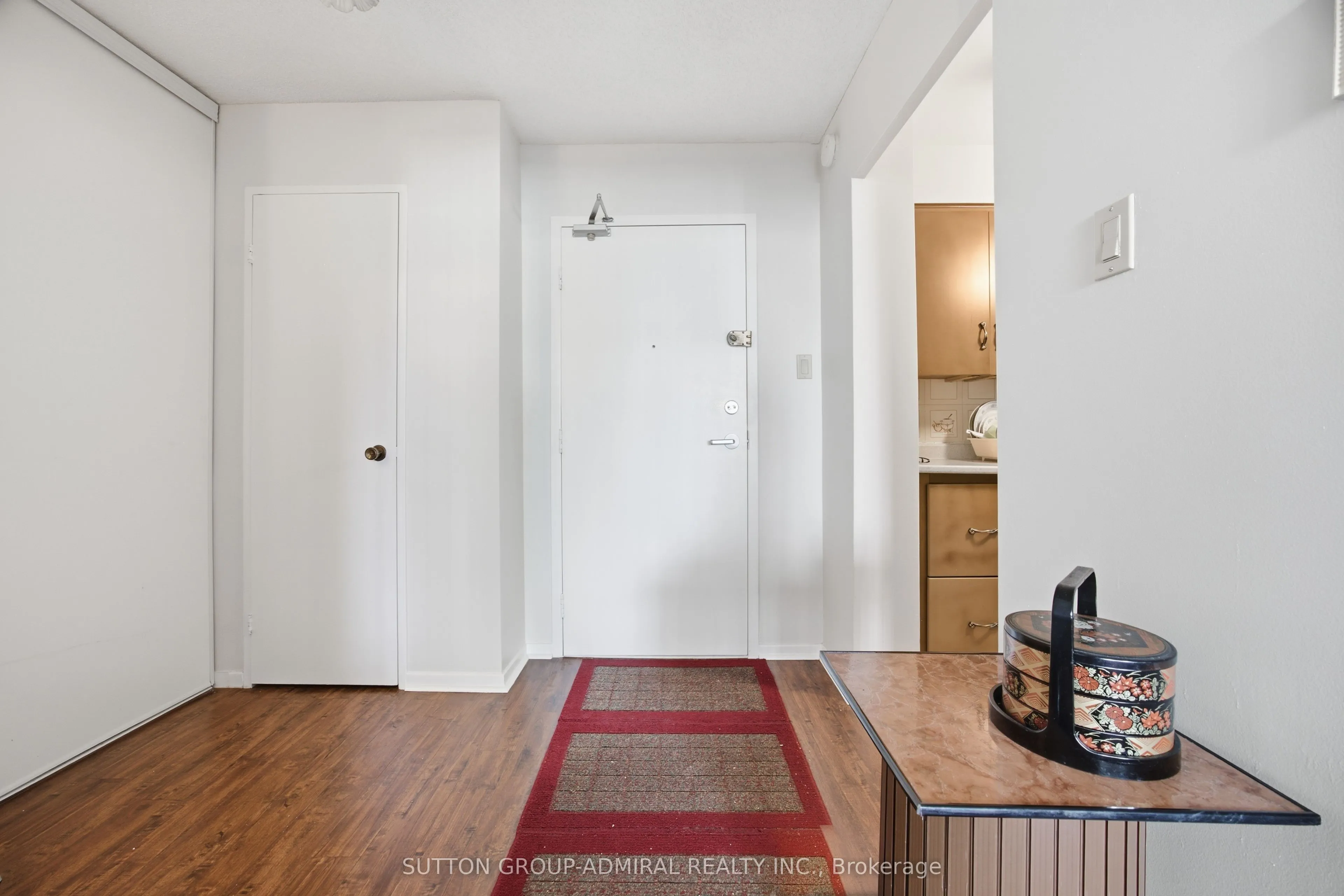 100 Canyon Avenue #404