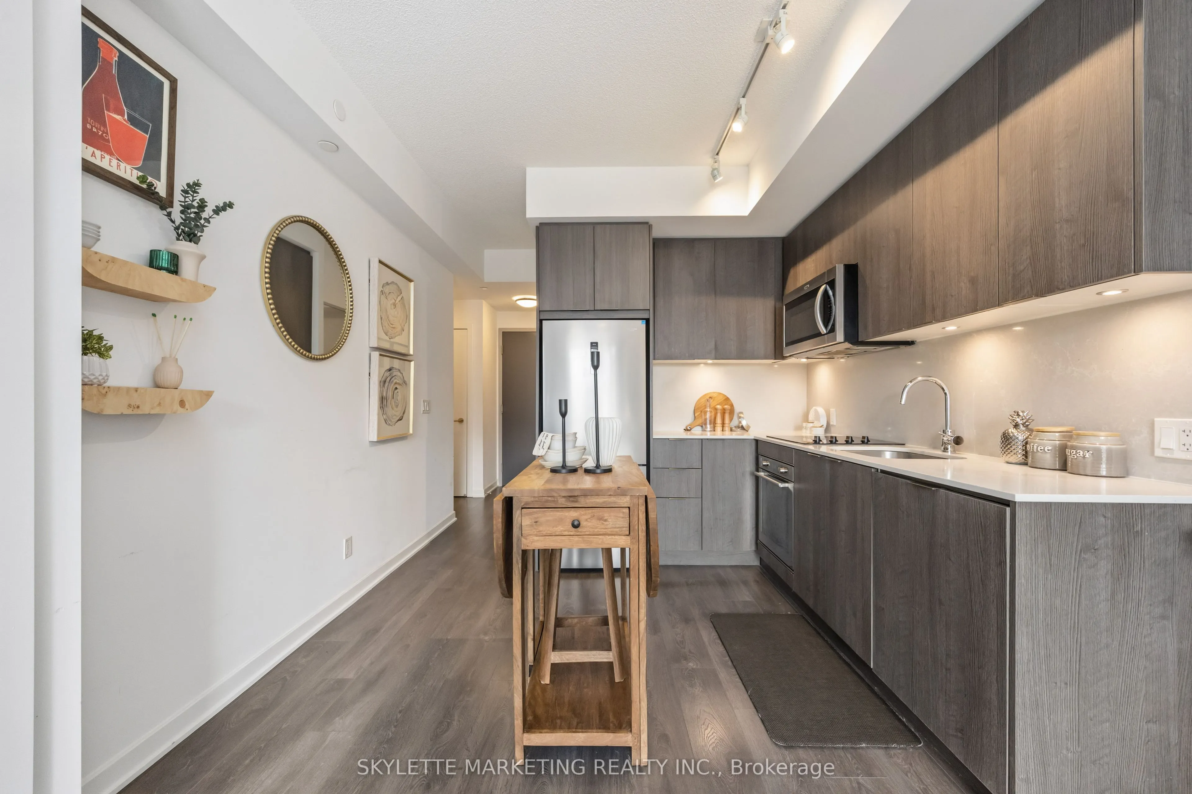 38 Forest Manor Road #414