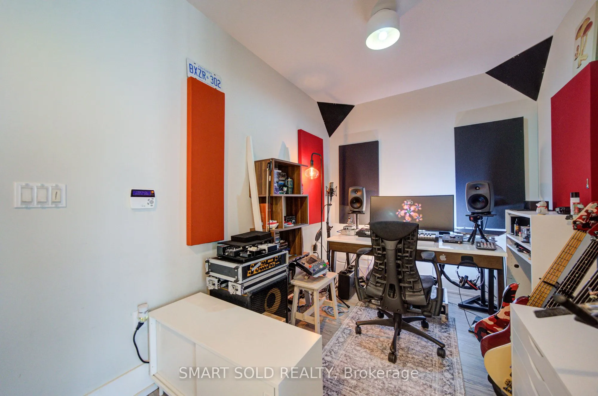 39 Queens Quay E #436