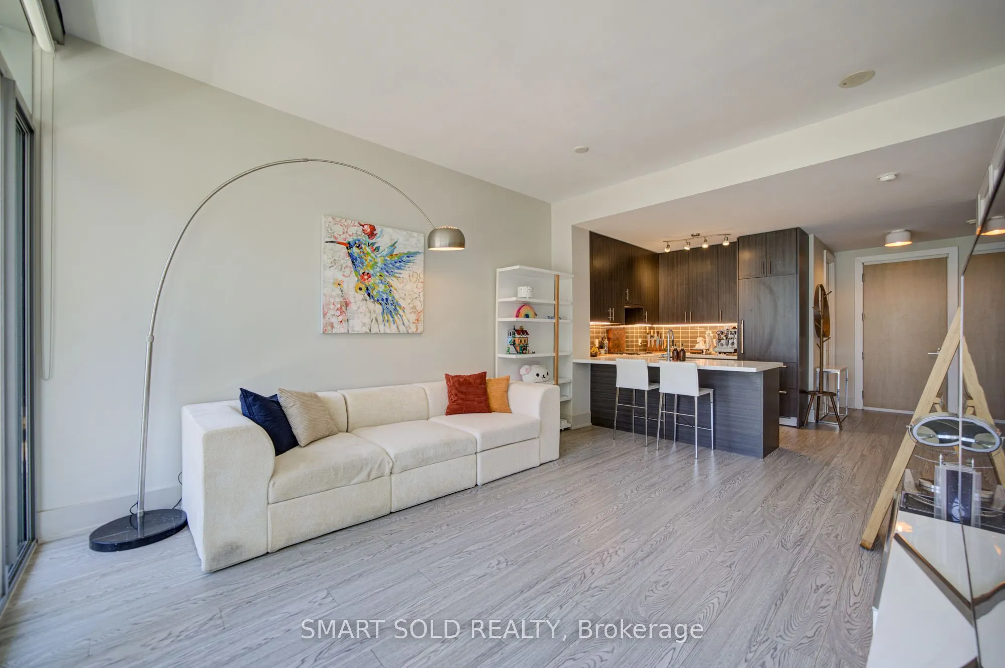39 Queens Quay E #436