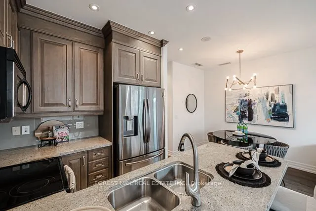 20 Burkebrook Place #502