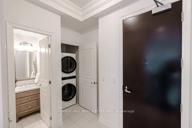 20 Burkebrook Place #502