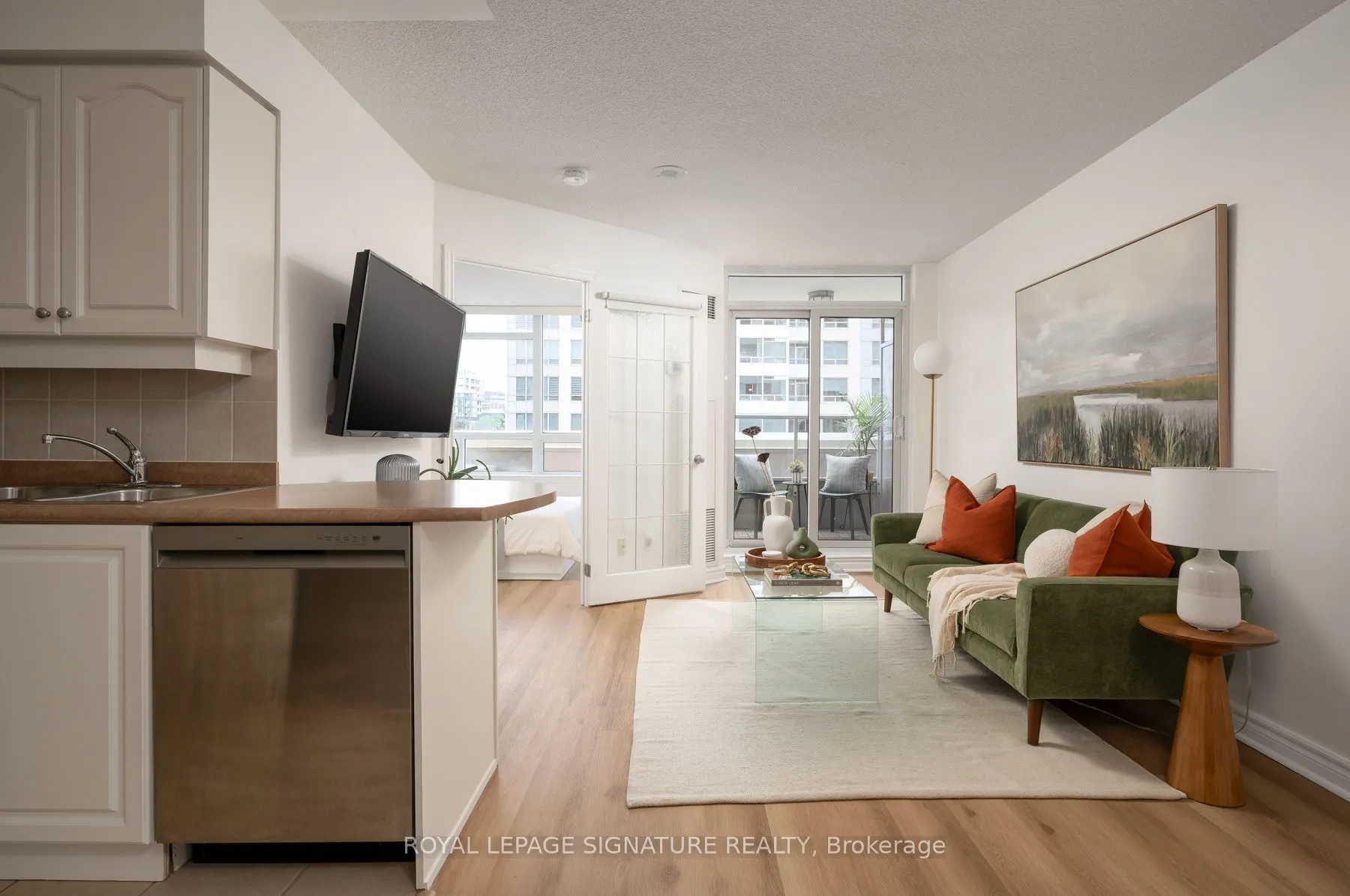 2 Rean Drive #306