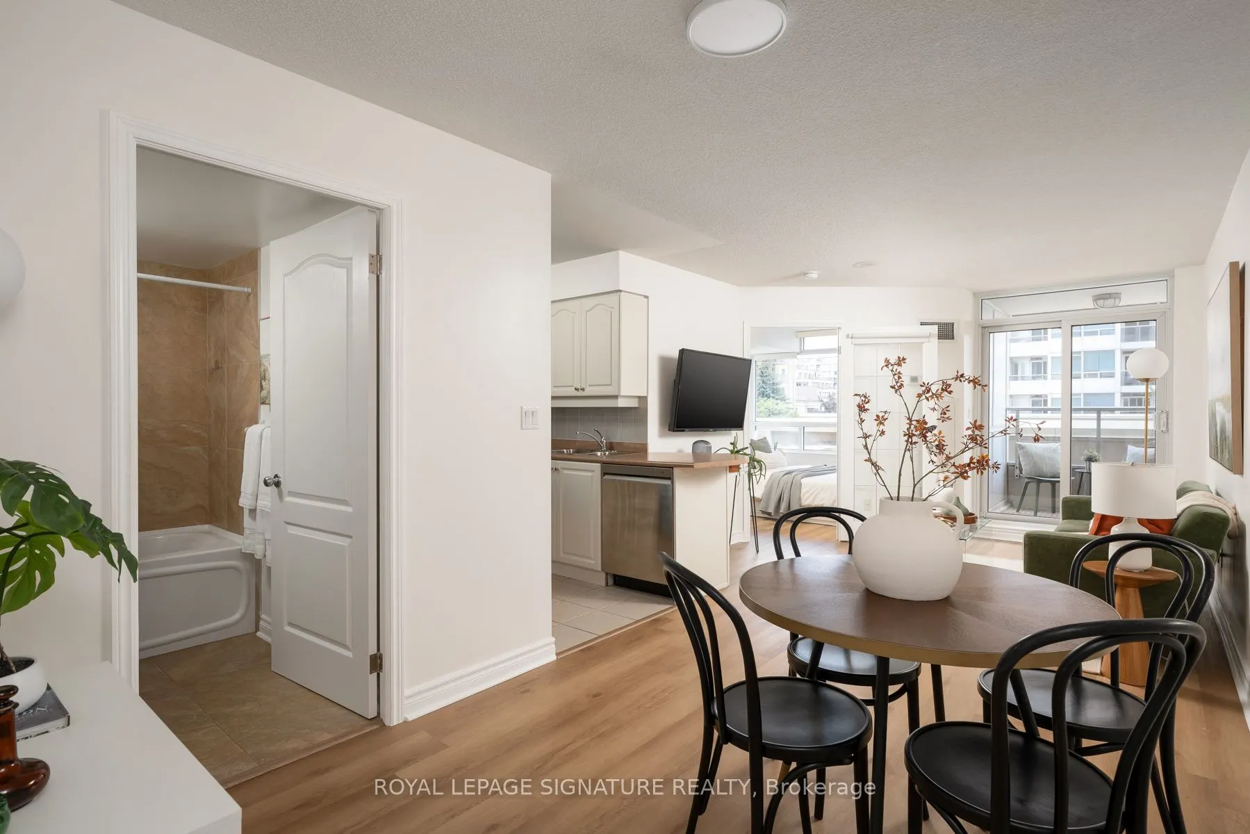 2 Rean Drive #306
