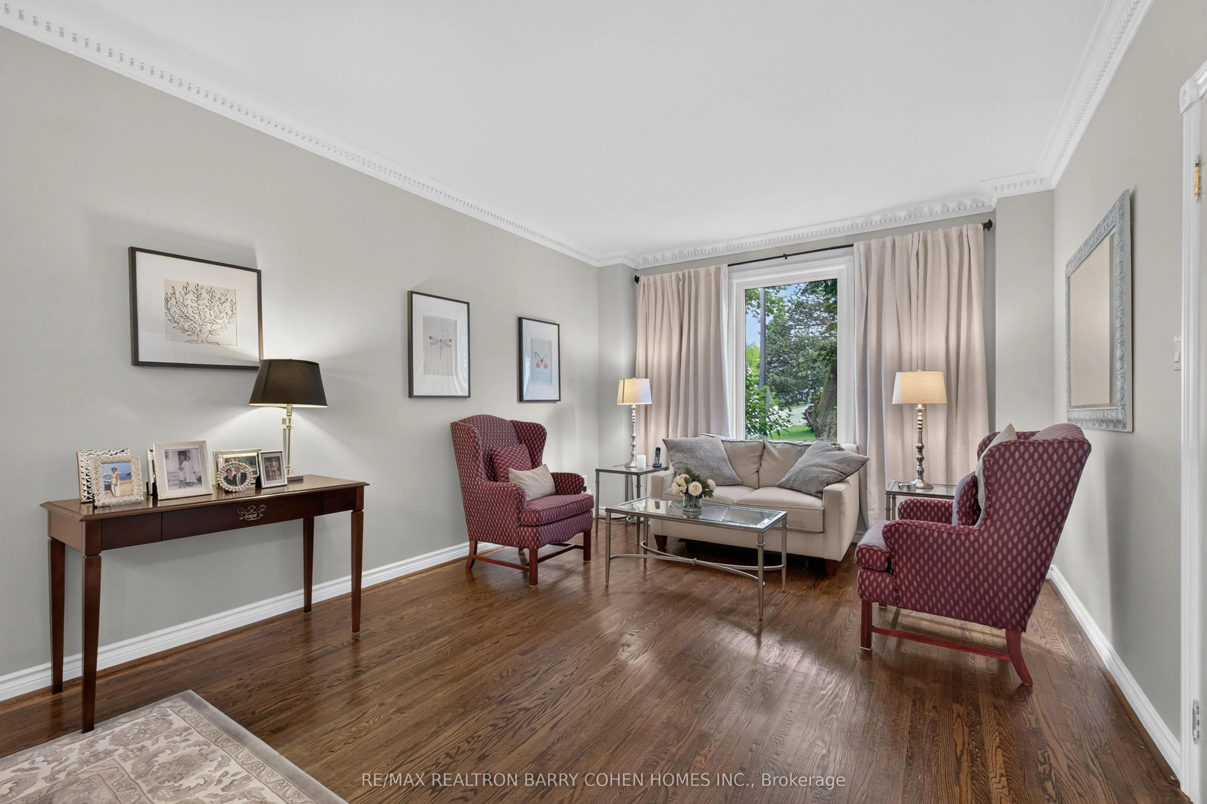 110 Upper Canada Drive