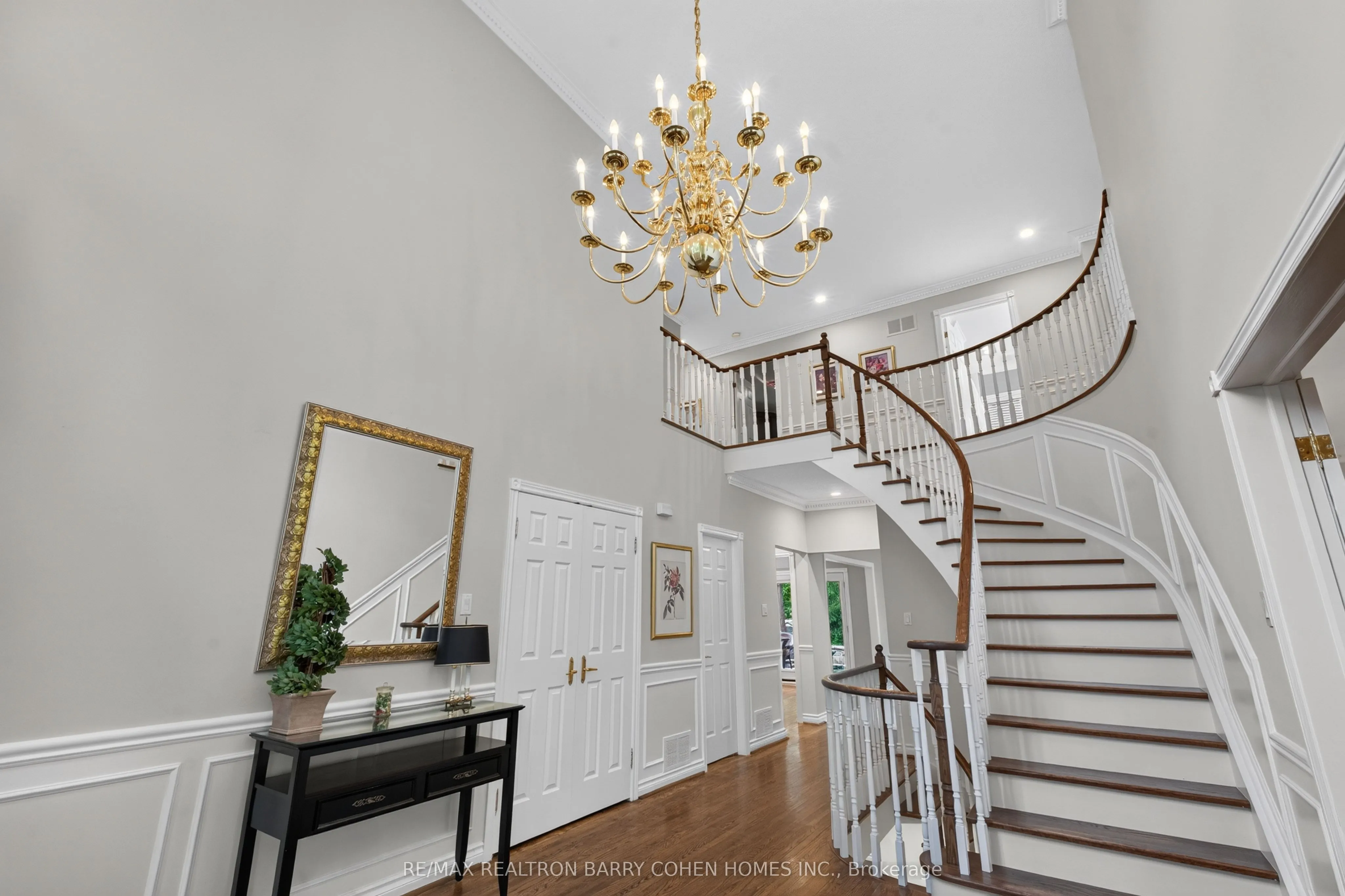110 Upper Canada Drive