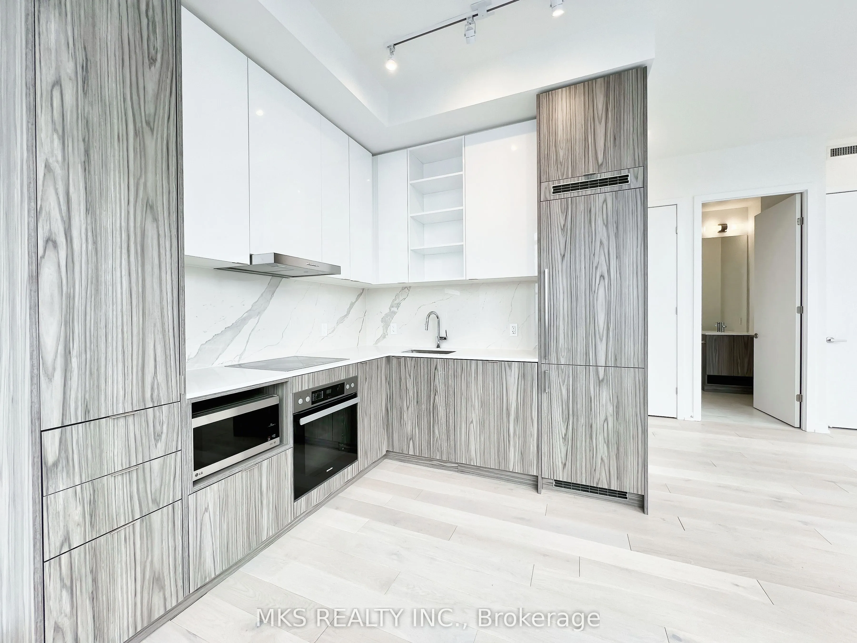 55 Cooper Street #PH108