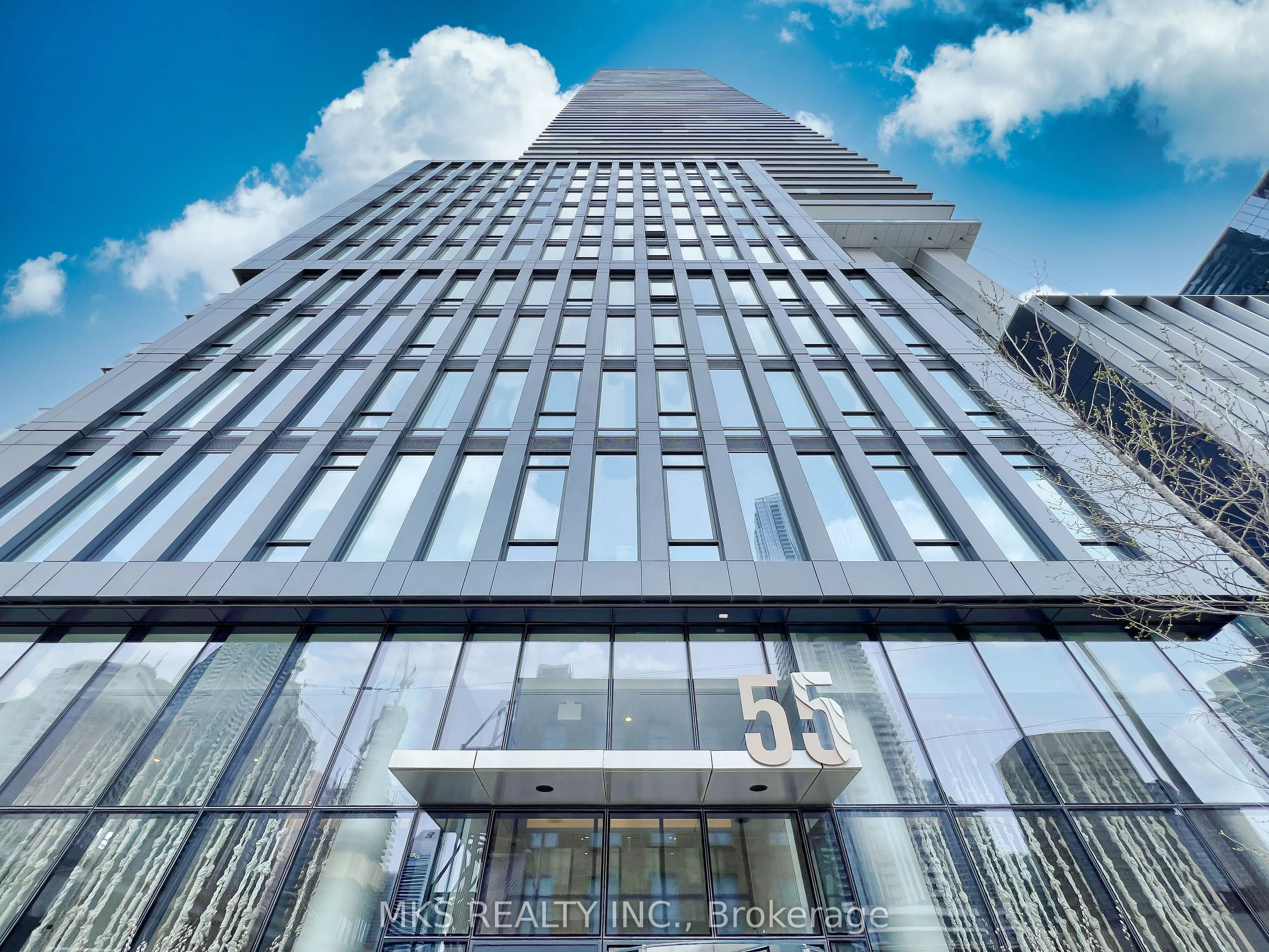 55 Cooper Street #PH108