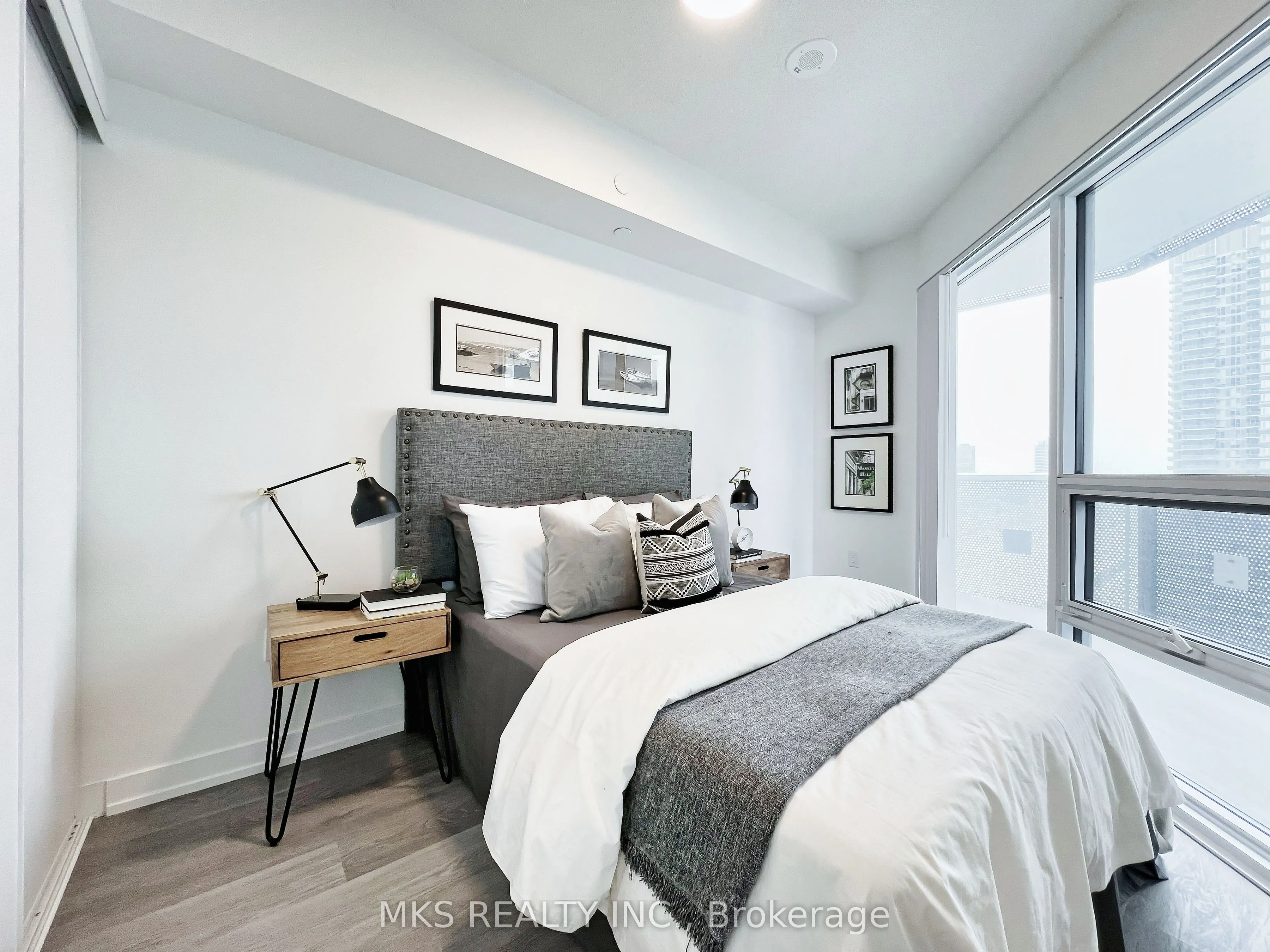 55 Cooper Street #PH108