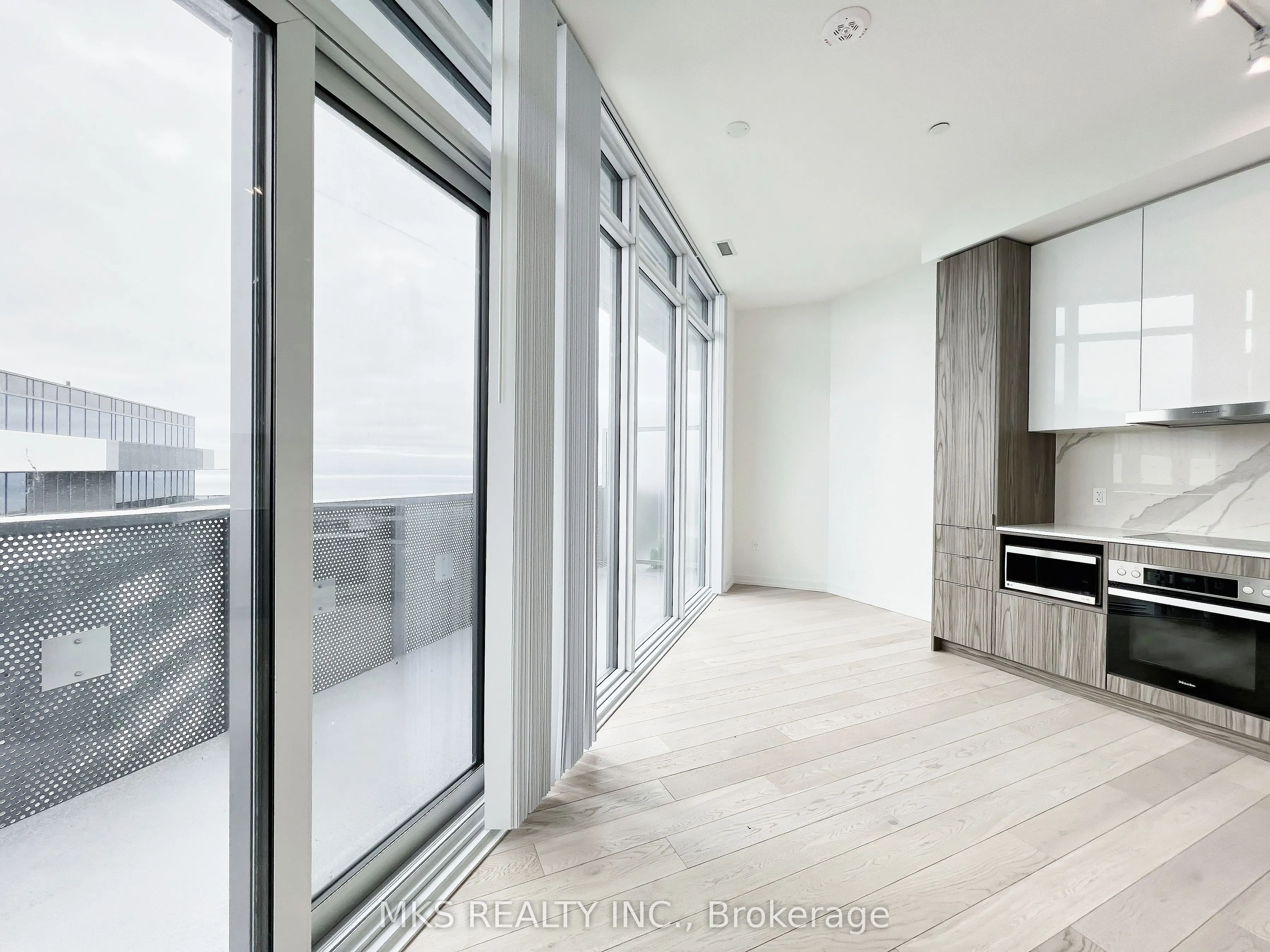 55 Cooper Street #PH108