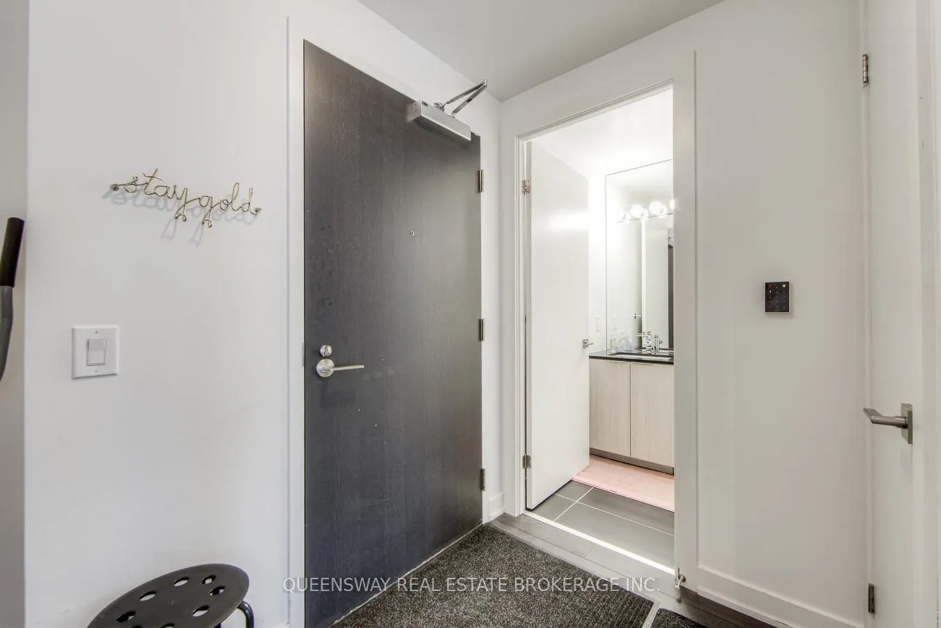 609 Avenue Road #1410