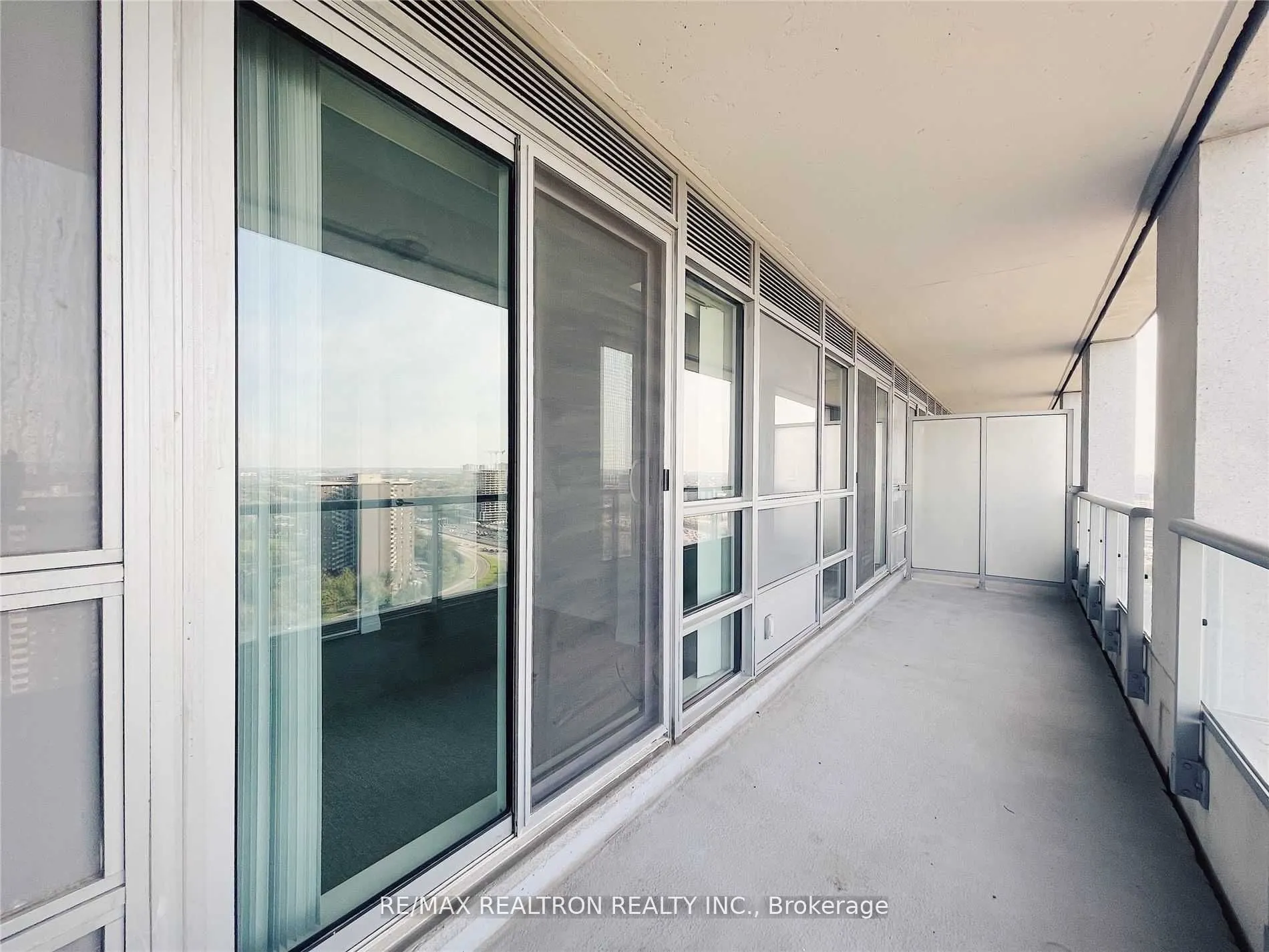 2015 Sheppard Avenue E #2406