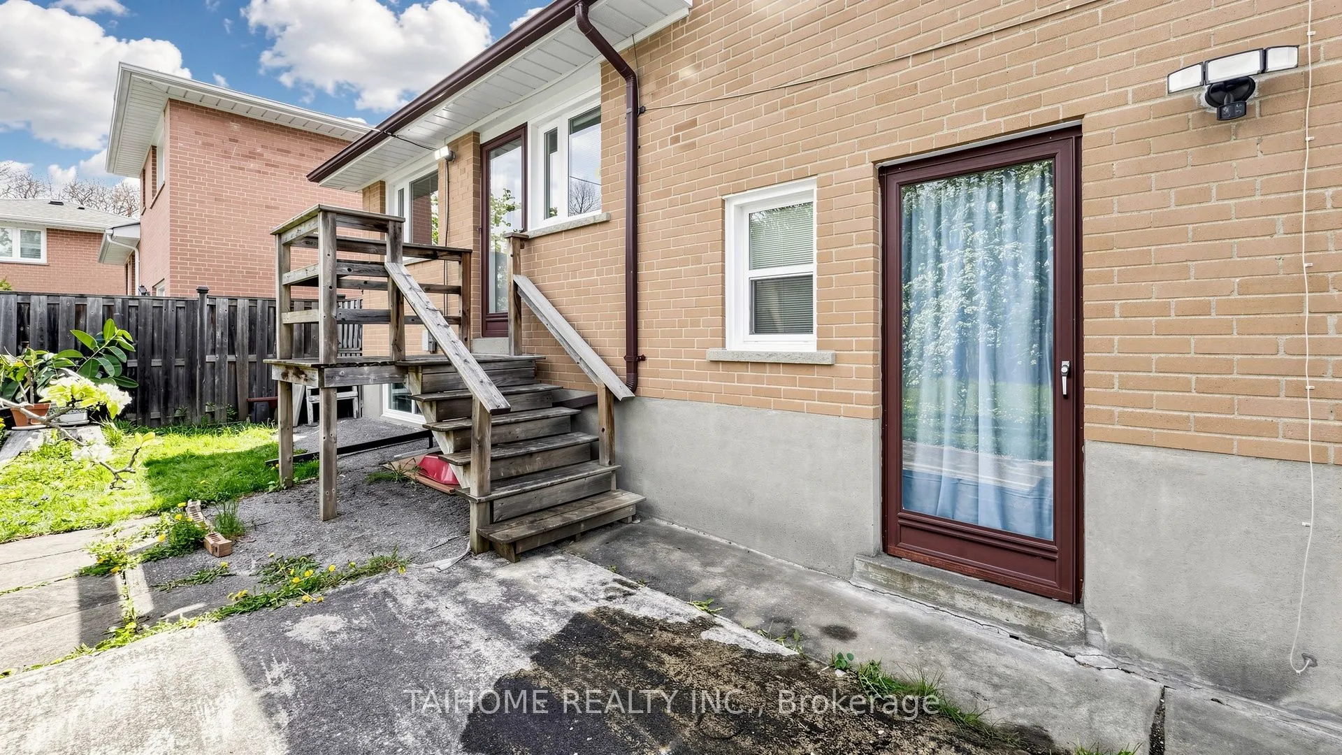 72 Bowerbank Drive
