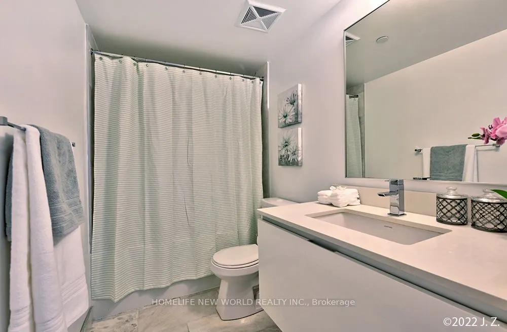 200 Bloor Street W #1601