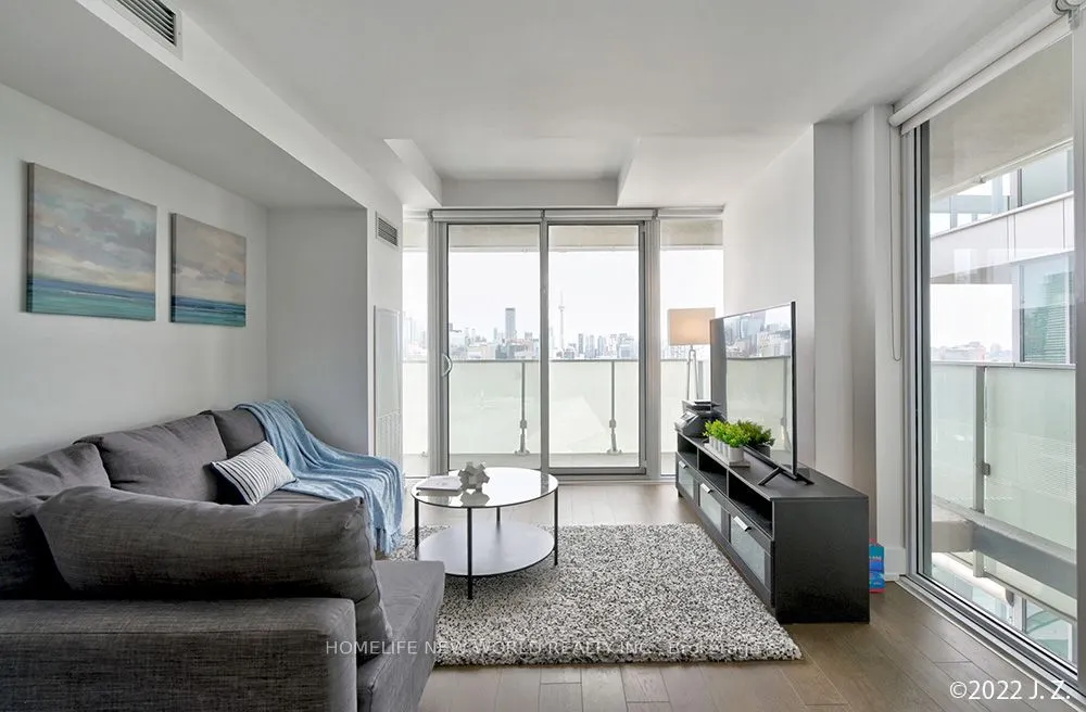200 Bloor Street W #1601