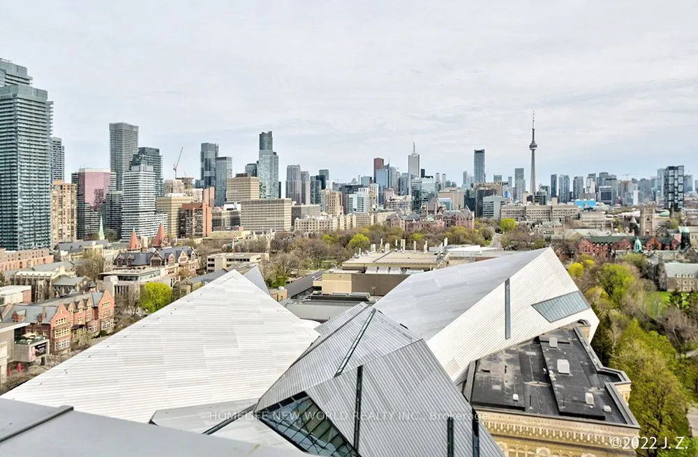 200 Bloor Street W #1601