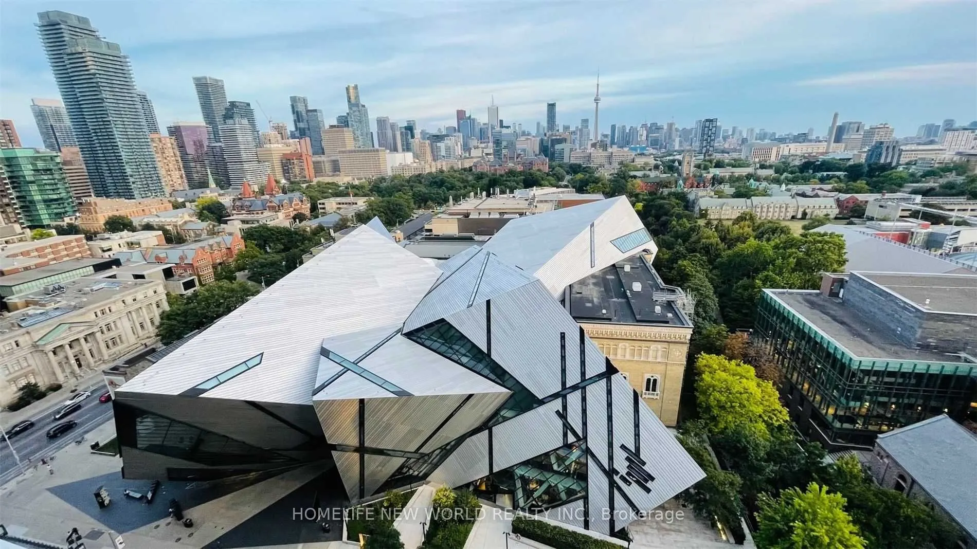 200 Bloor Street W #1601