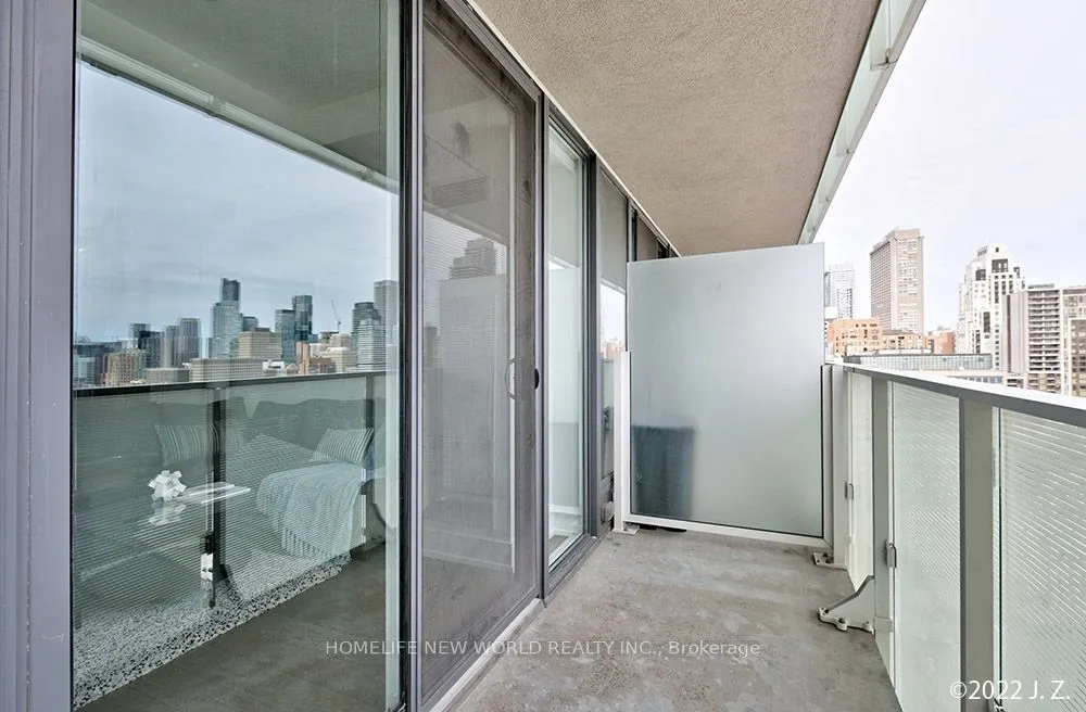 200 Bloor Street W #1601