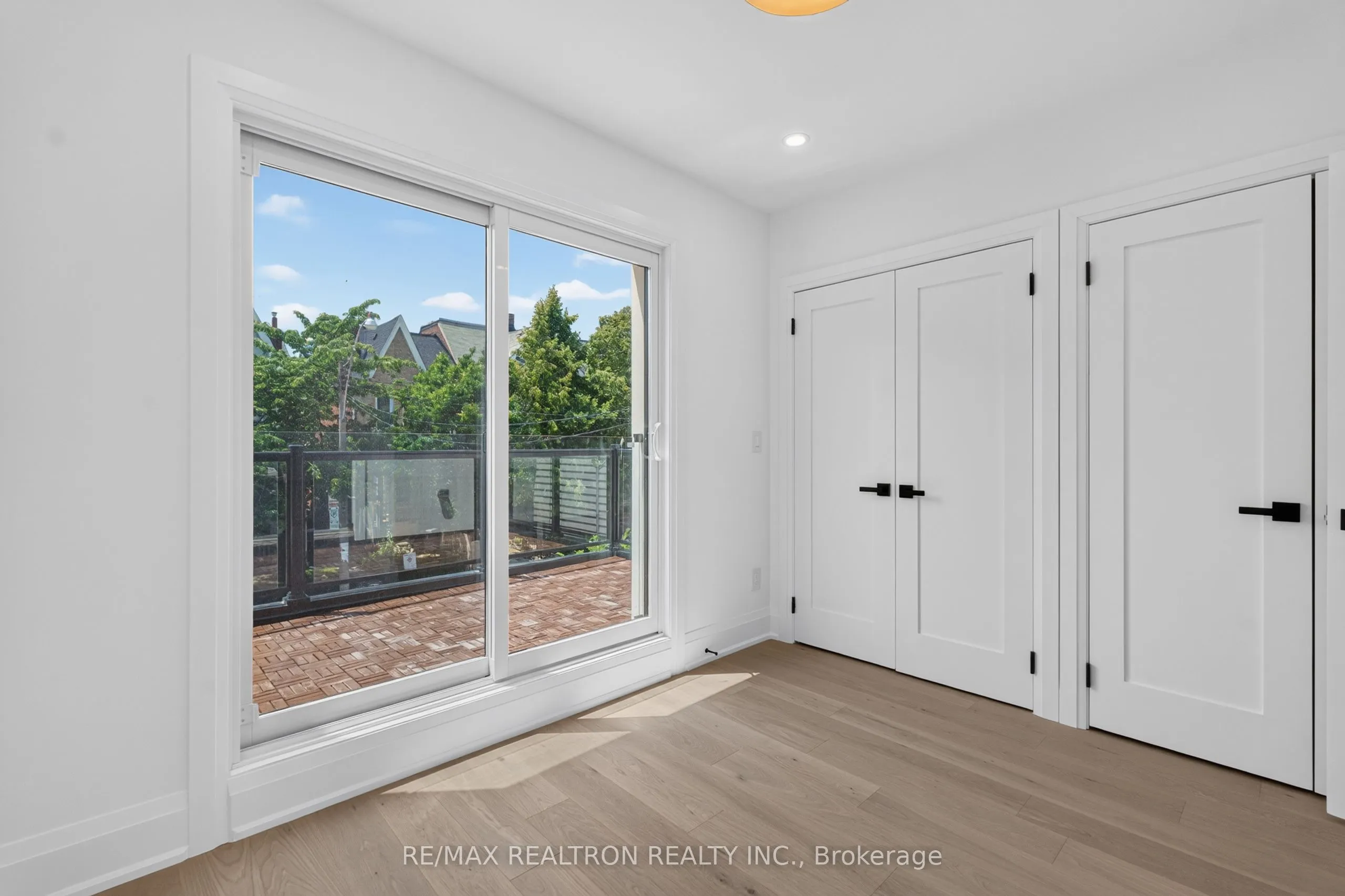 283 Euclid Avenue