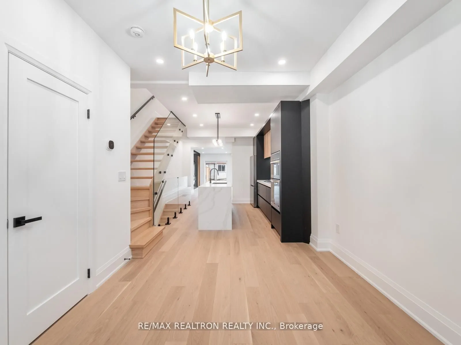 283 Euclid Avenue