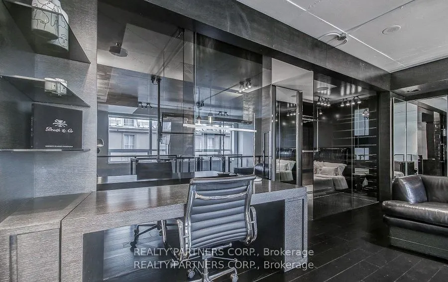 38 The Esplanade Avenue #419