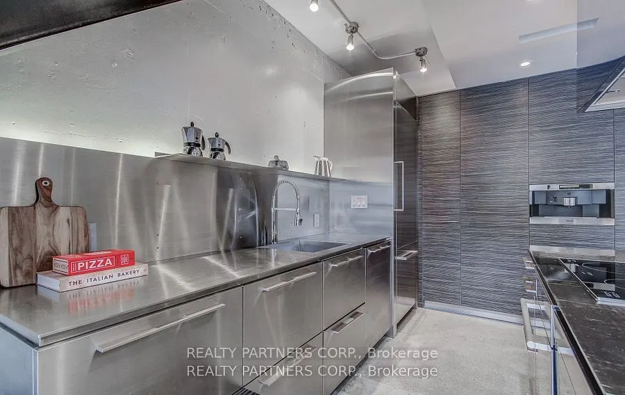 38 The Esplanade Avenue #419