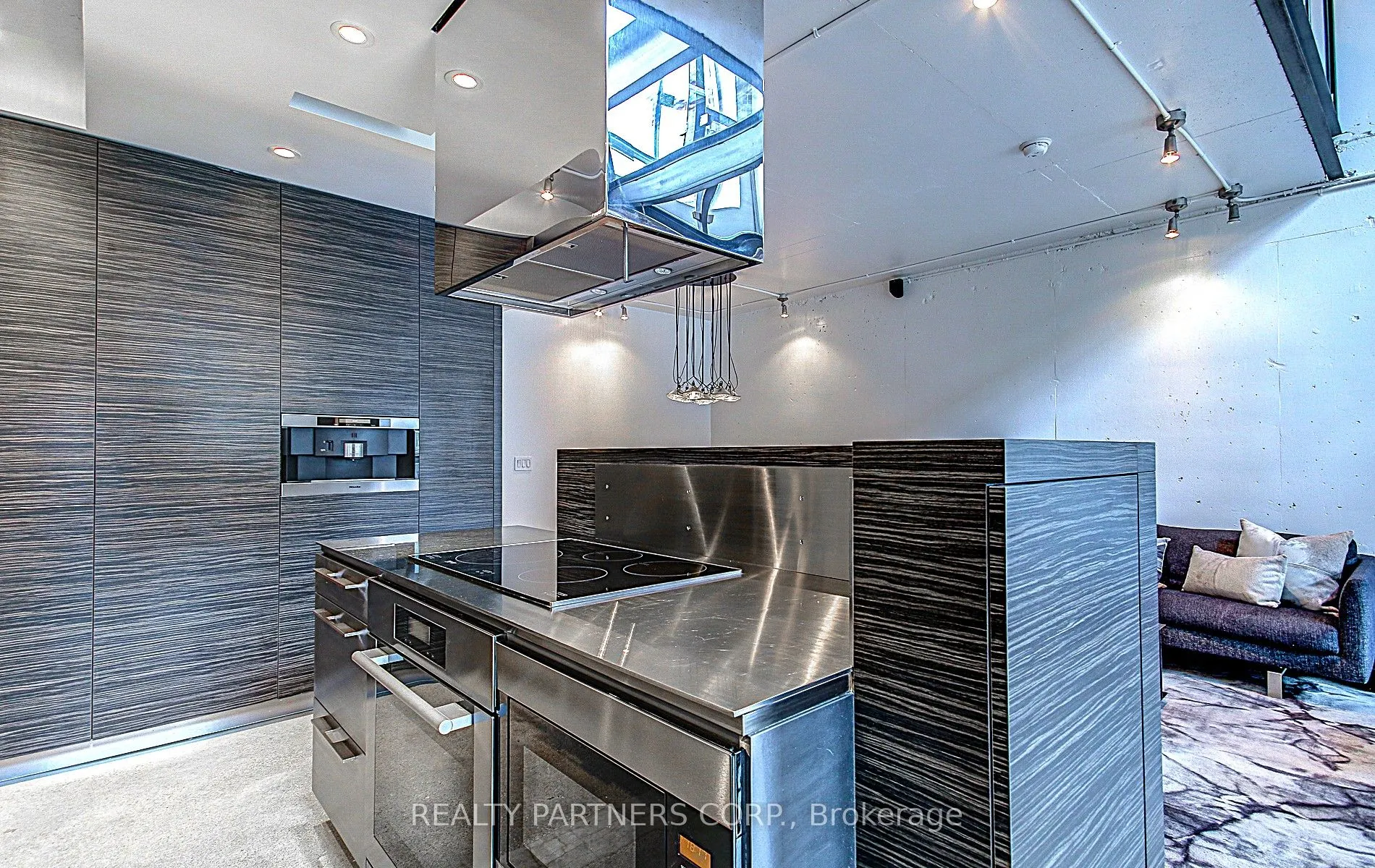 38 The Esplanade Avenue #419