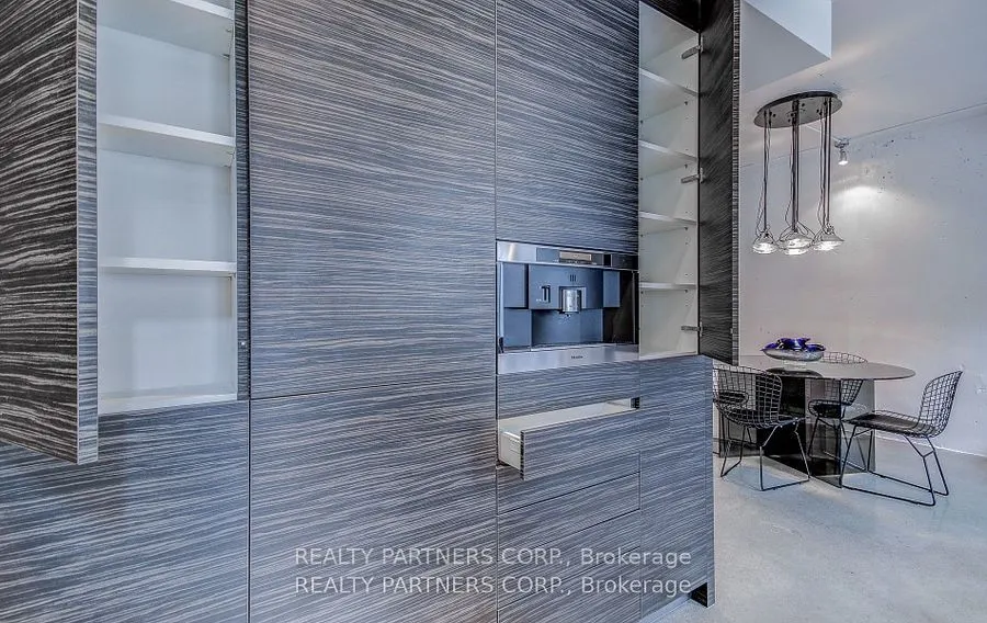 38 The Esplanade Avenue #419
