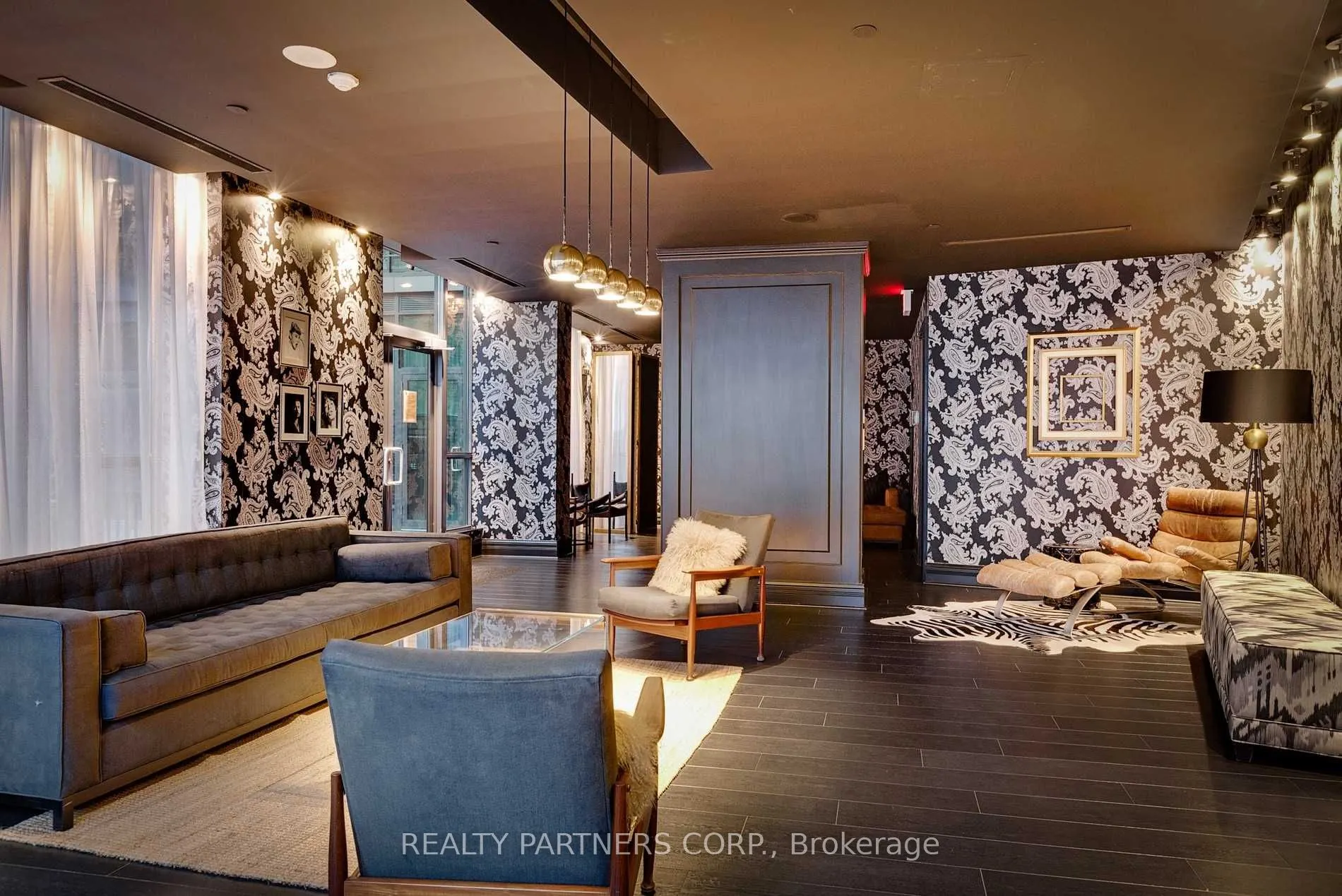 38 The Esplanade Avenue #419