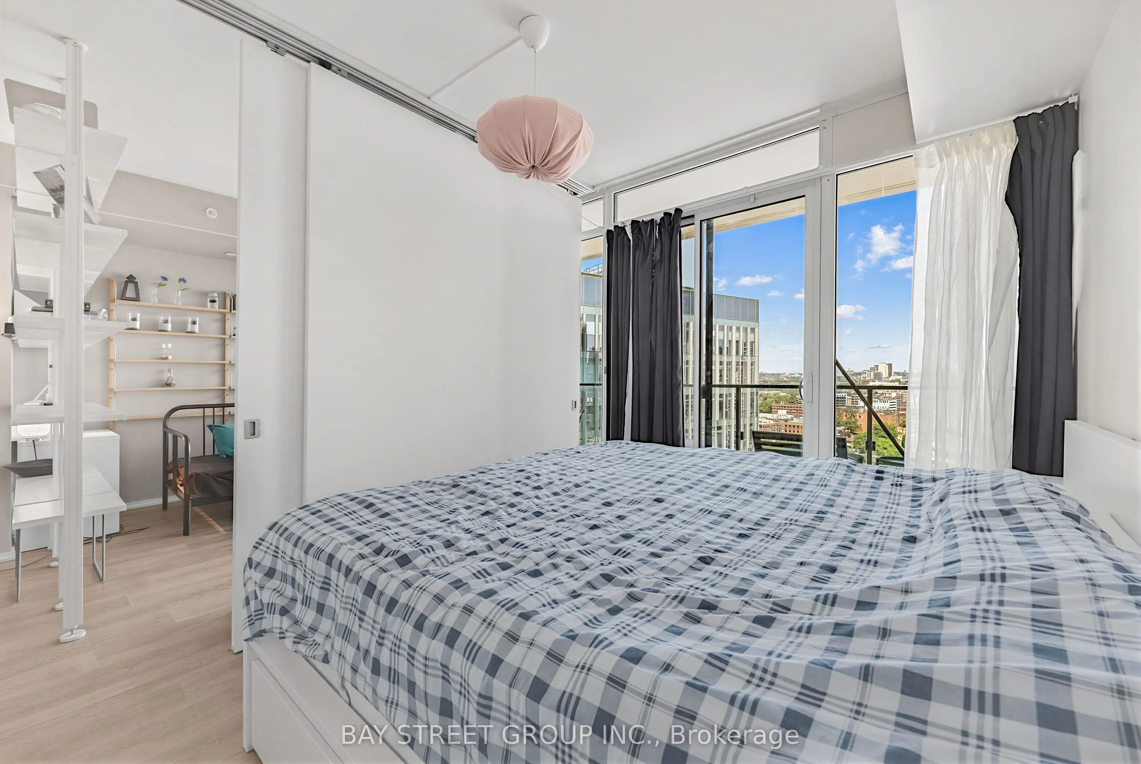 125 Peter Street #1803