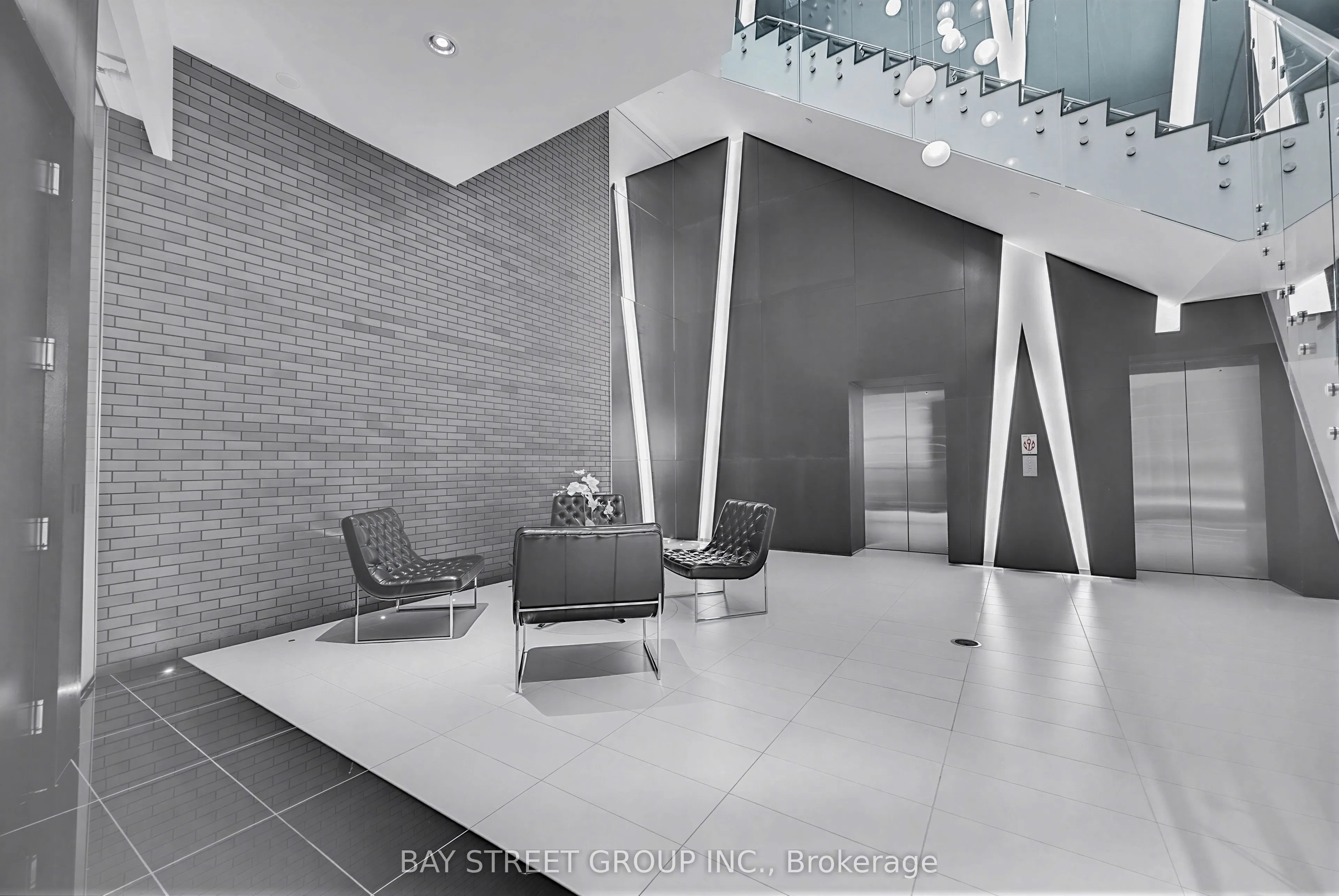 125 Peter Street #1803