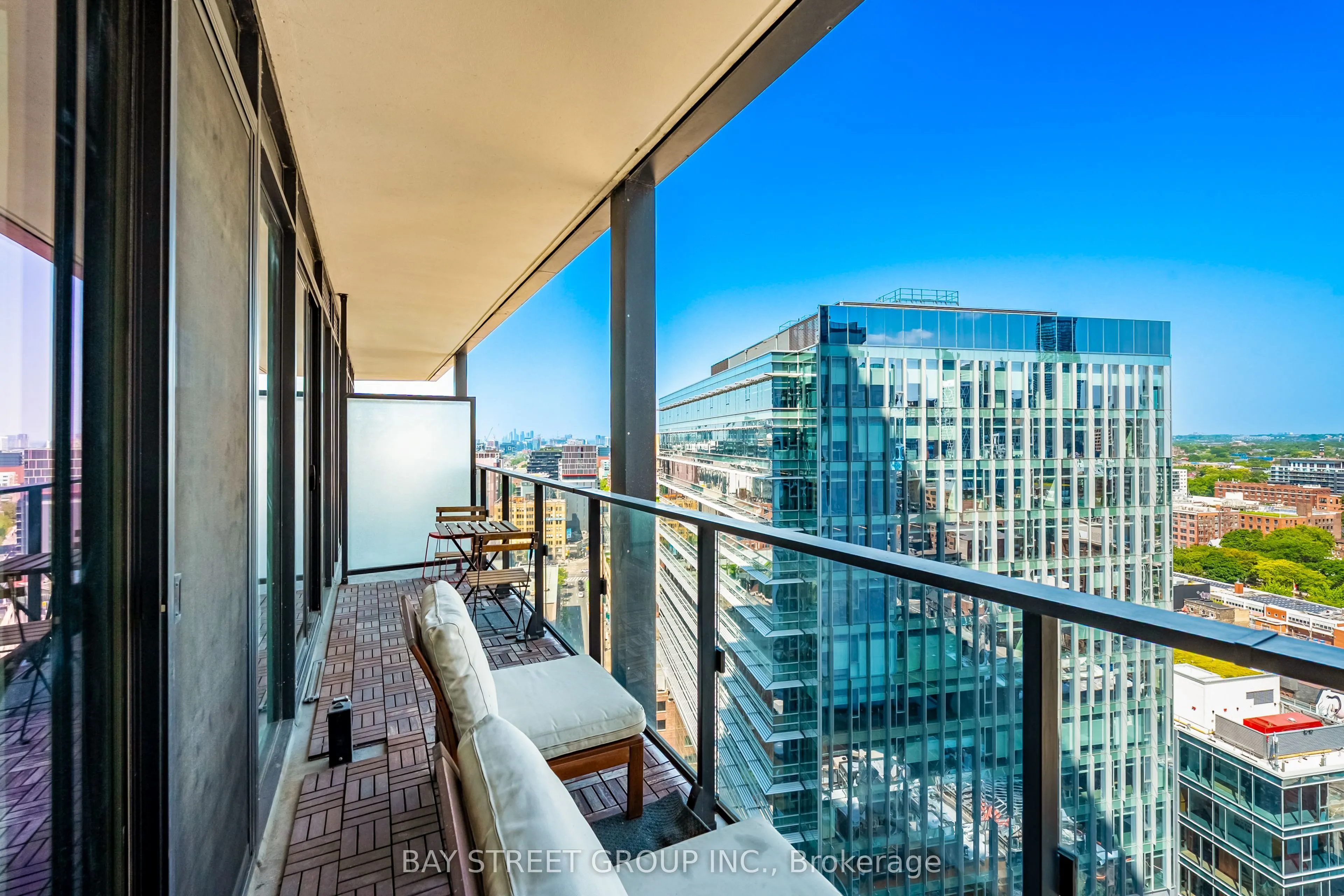 125 Peter Street #1803