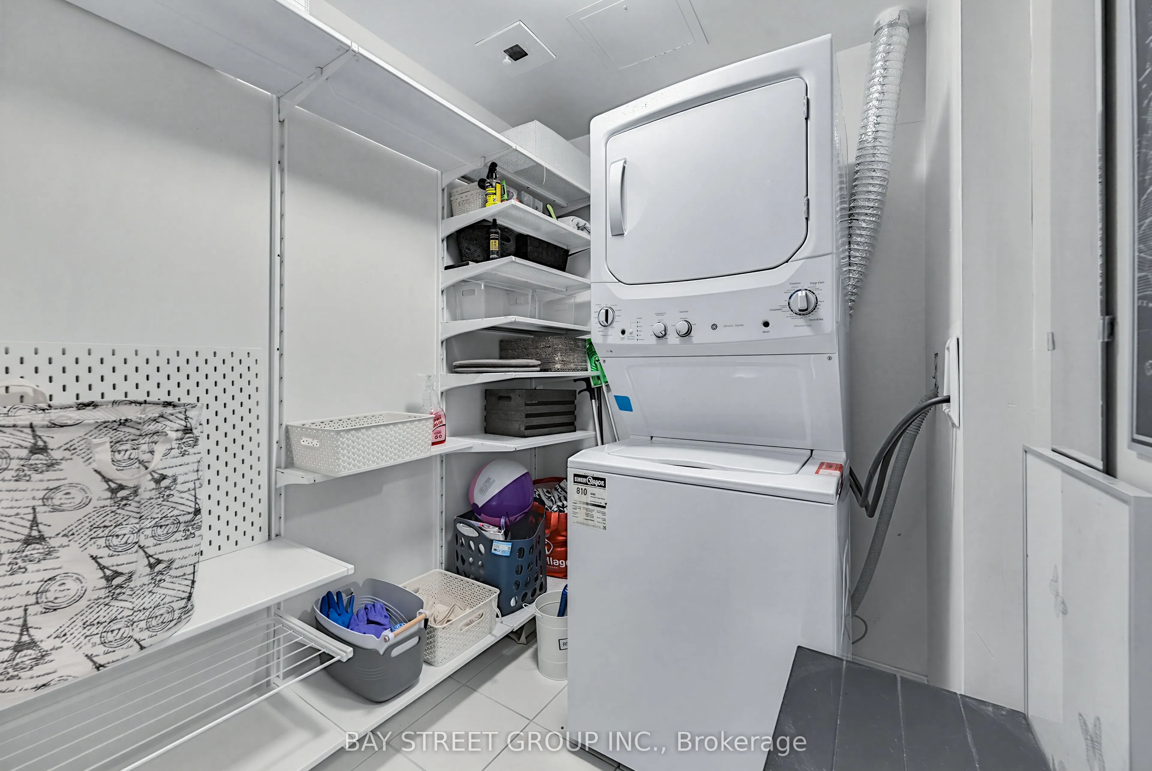 125 Peter Street #1803