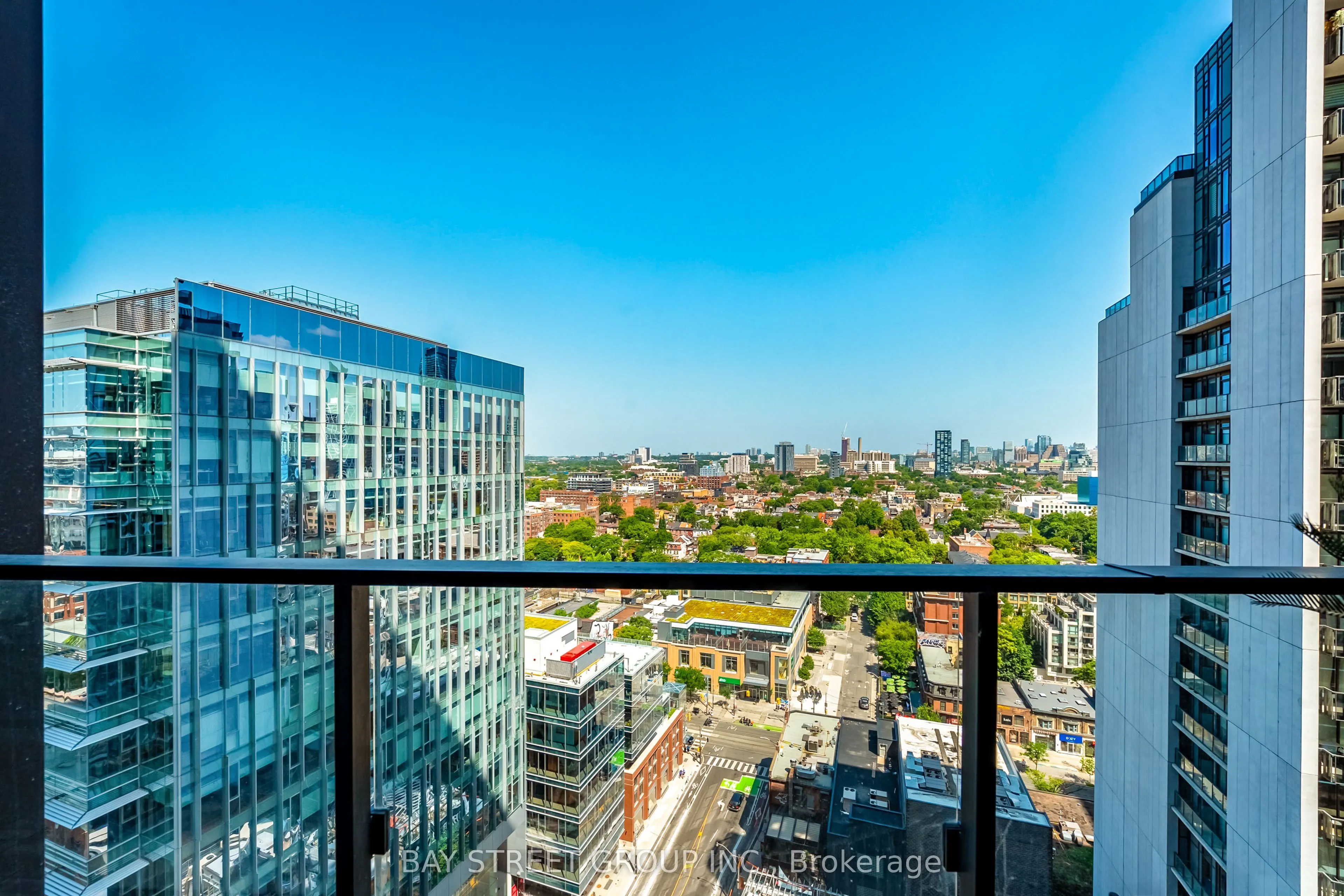 125 Peter Street #1803