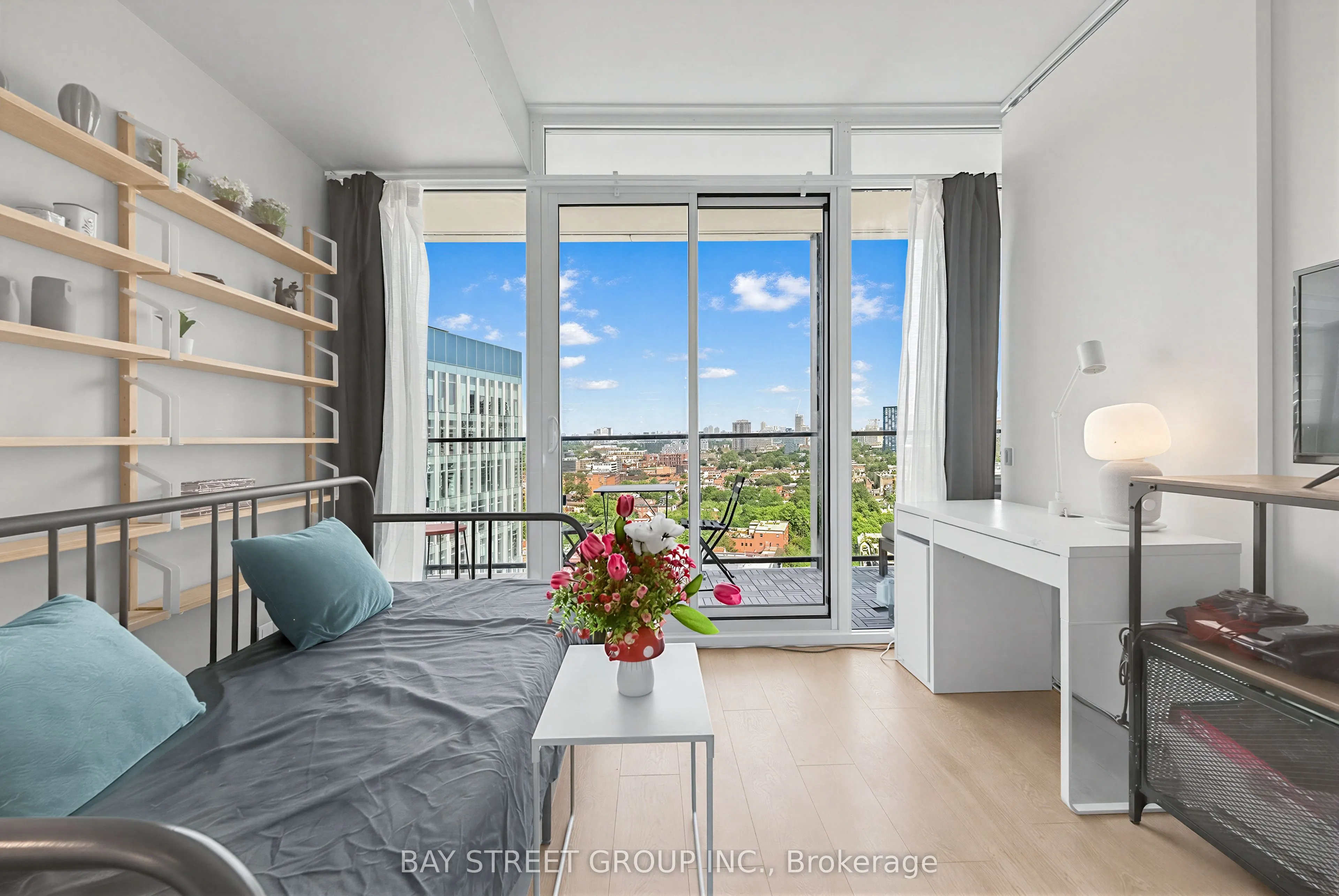 125 Peter Street #1803