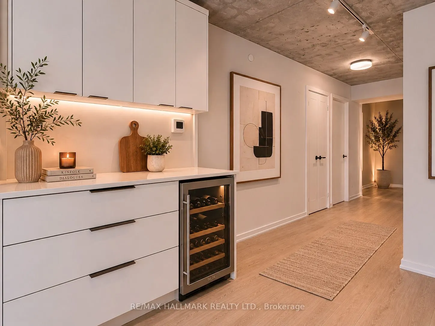 5 Soudan Avenue #707