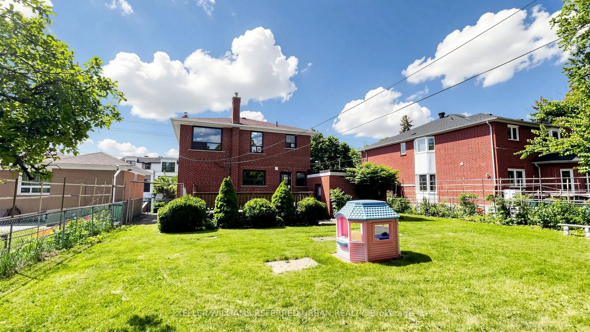 104 Otonabee Avenue