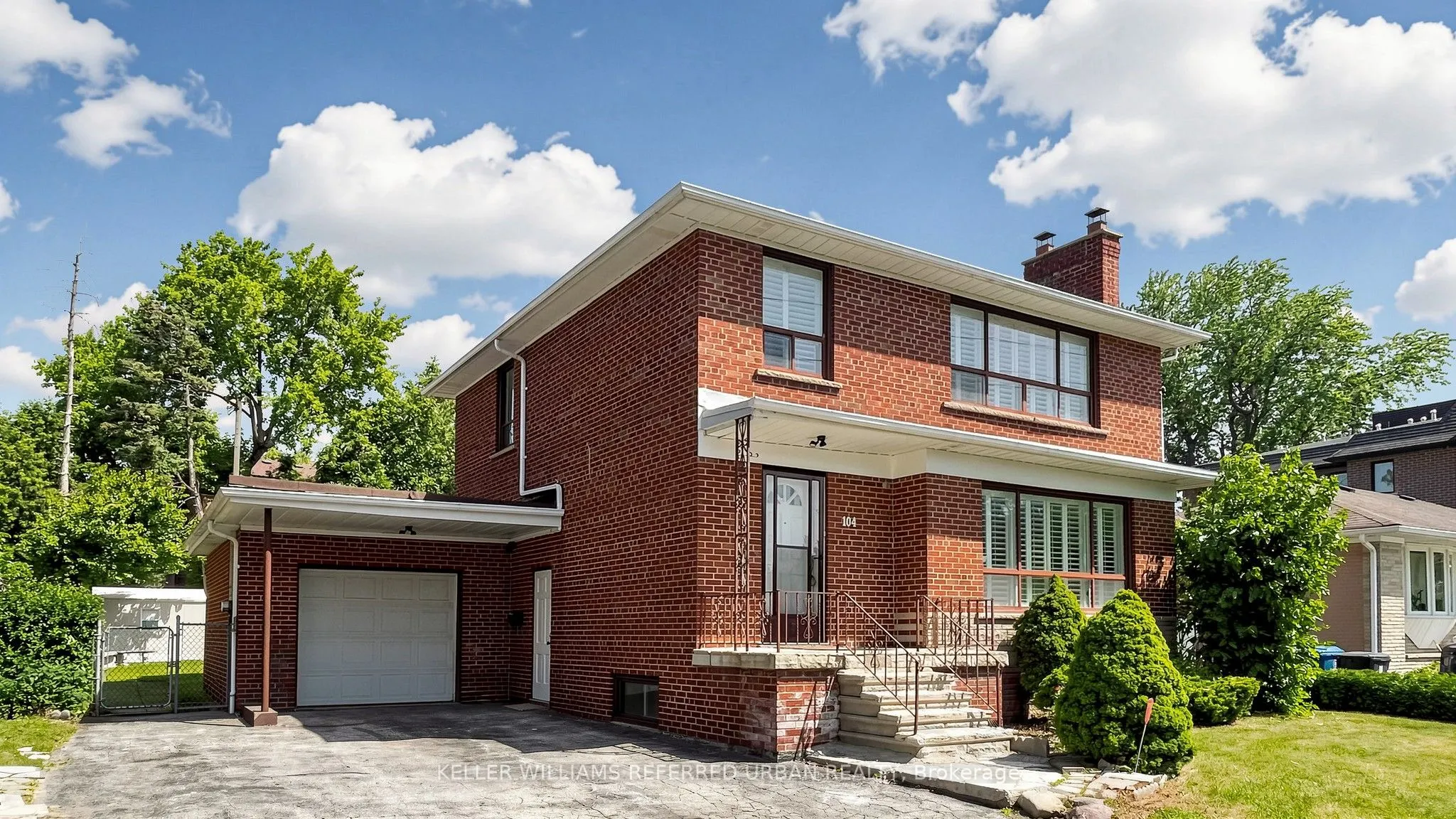 104 Otonabee Avenue