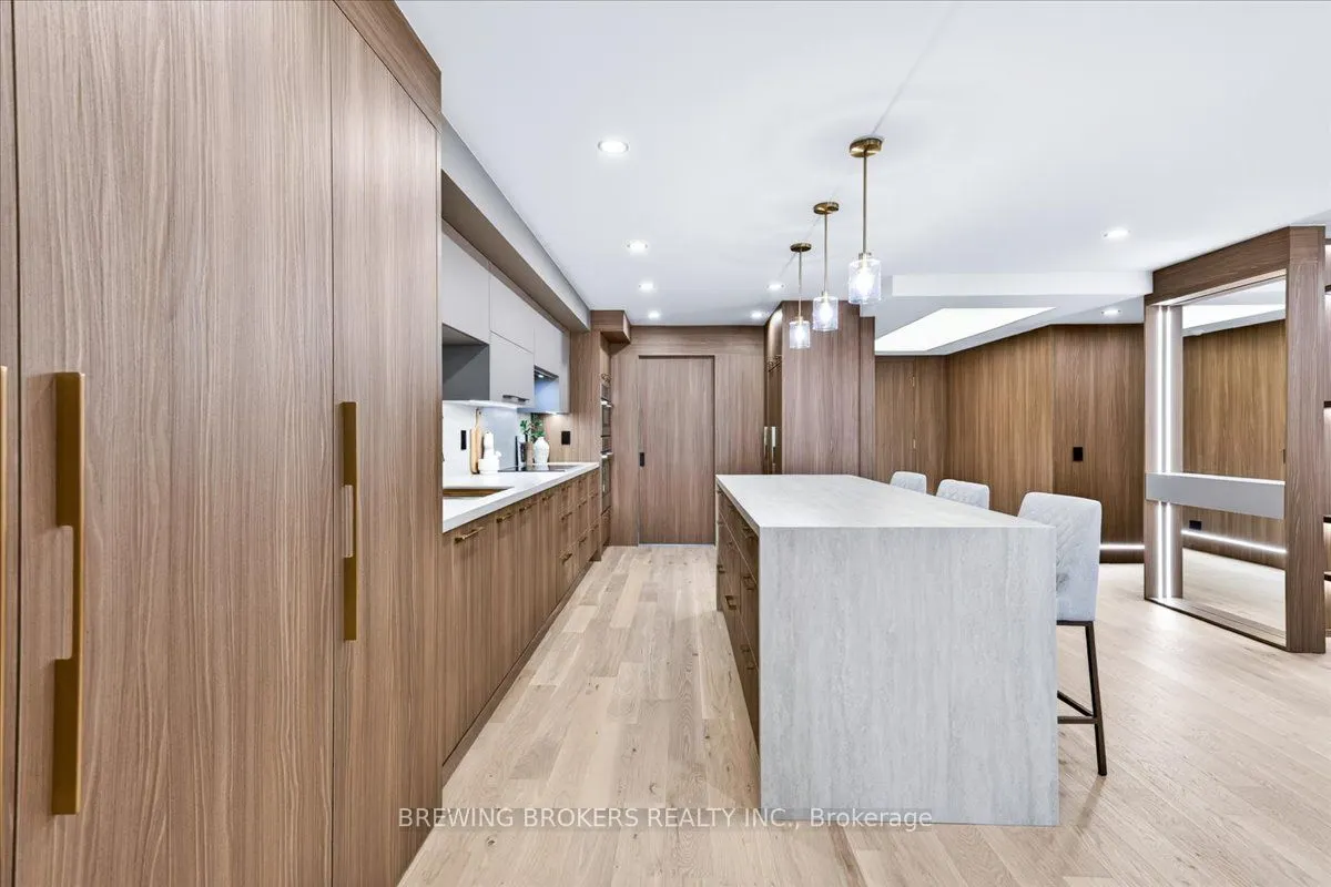 3600 Yonge Street #737