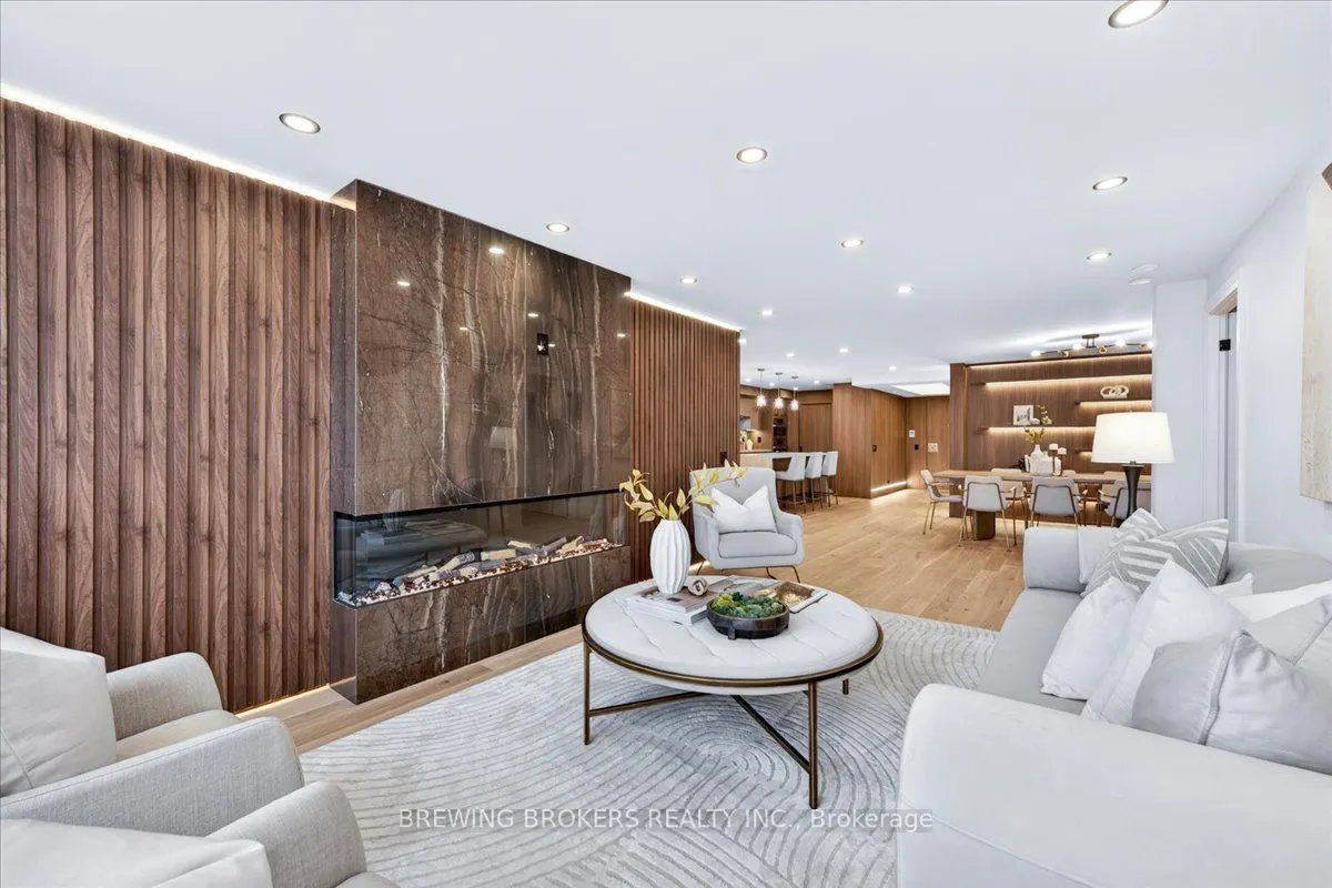 3600 Yonge Street #737