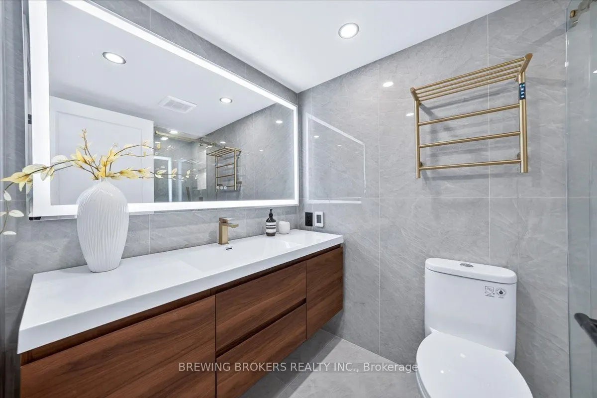 3600 Yonge Street #737